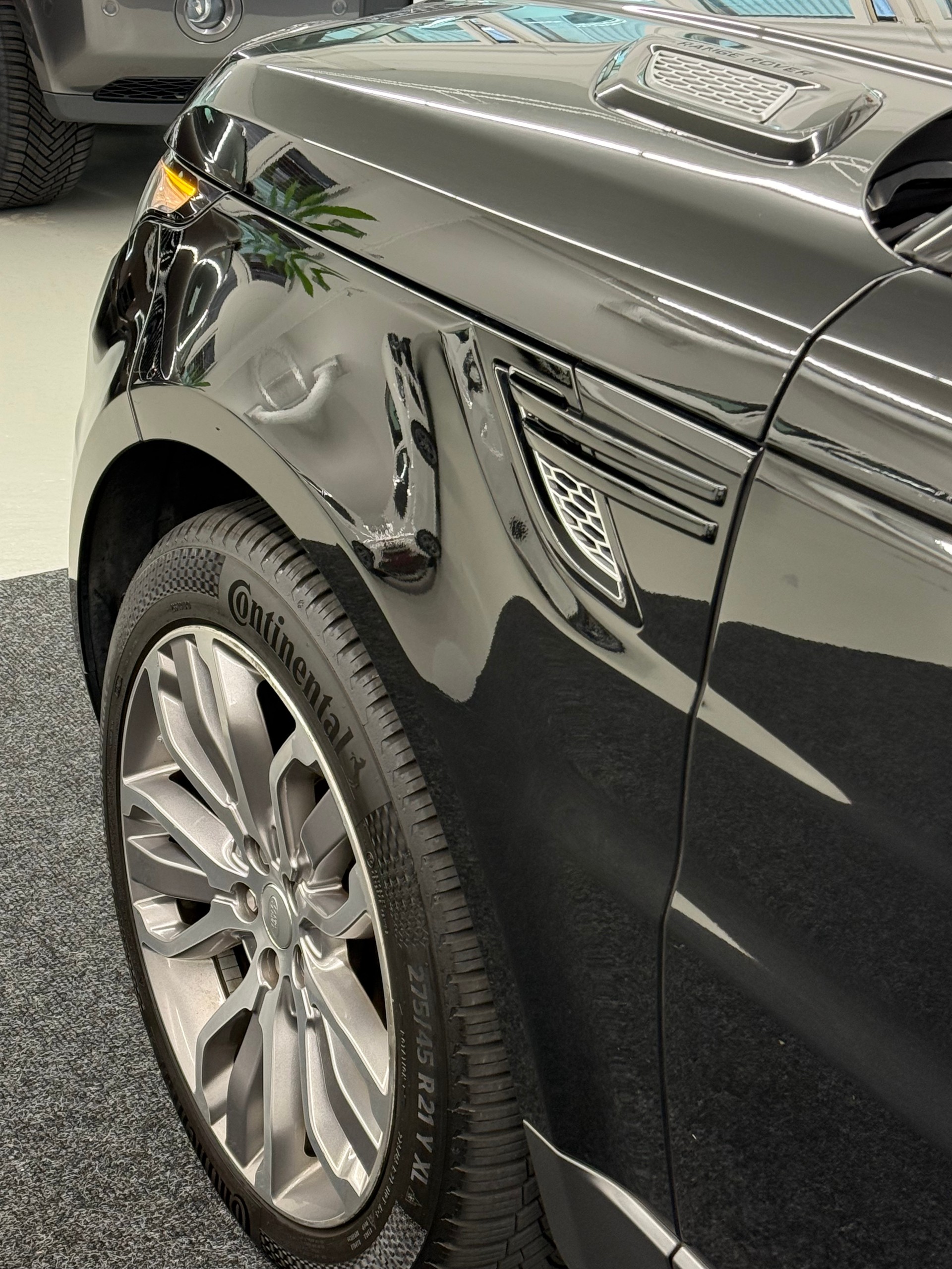 LAND ROVER Range Rover Sport 3.0 SDV6 Automatic-image-7