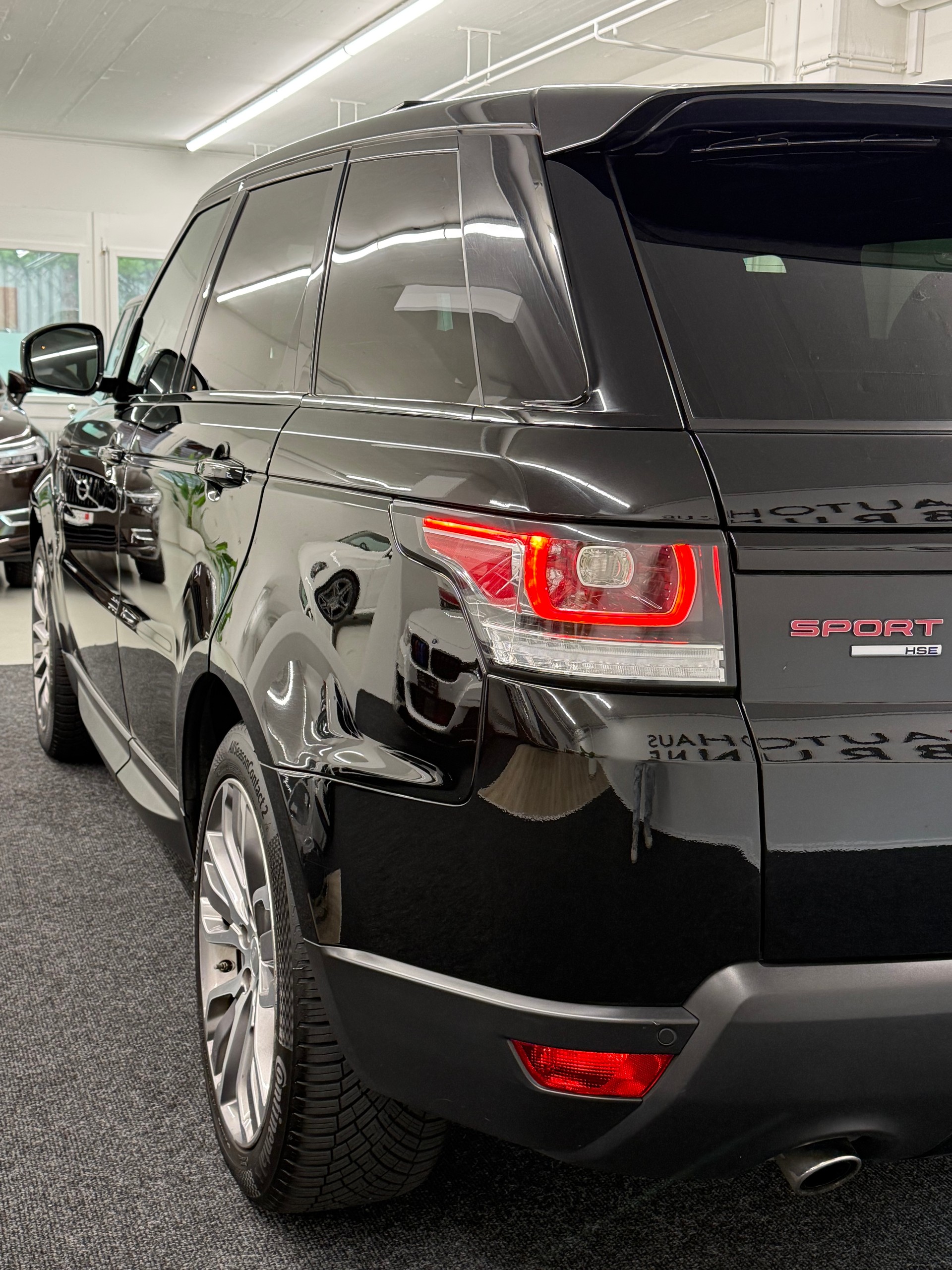 LAND ROVER Range Rover Sport 3.0 SDV6 Automatic-image-6