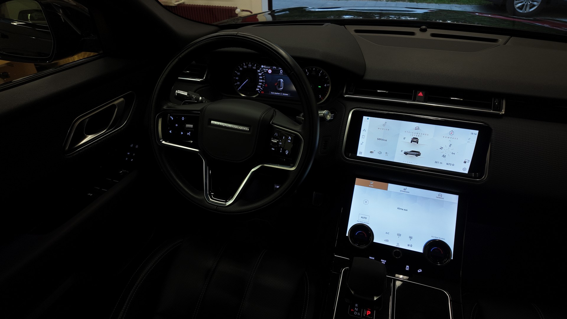 LAND ROVER Range Rover Velar 3.0 D I6 300 R-Dynamic SE-image-9