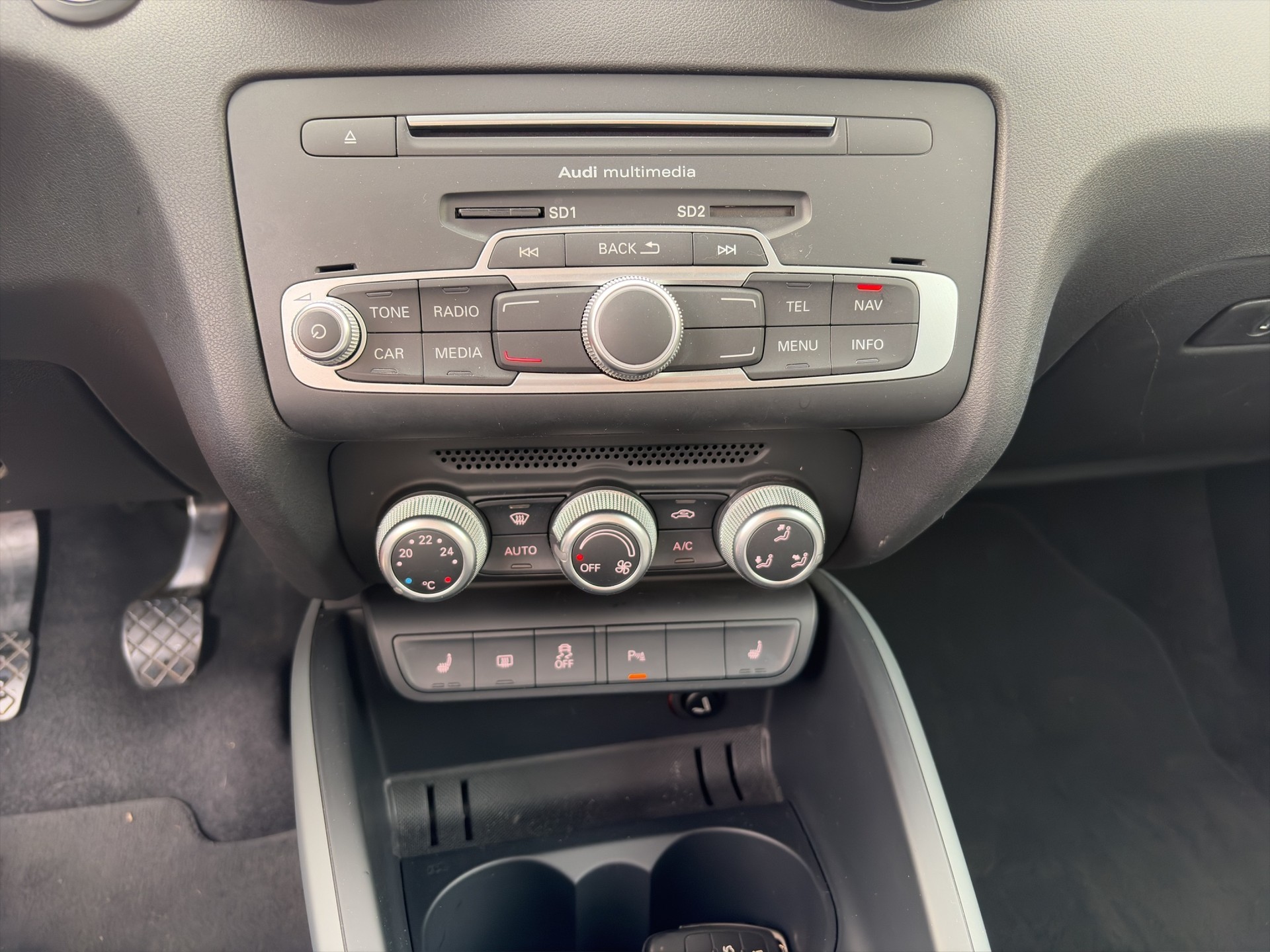 AUDI A1 1.0 TFSI Sport-image-18