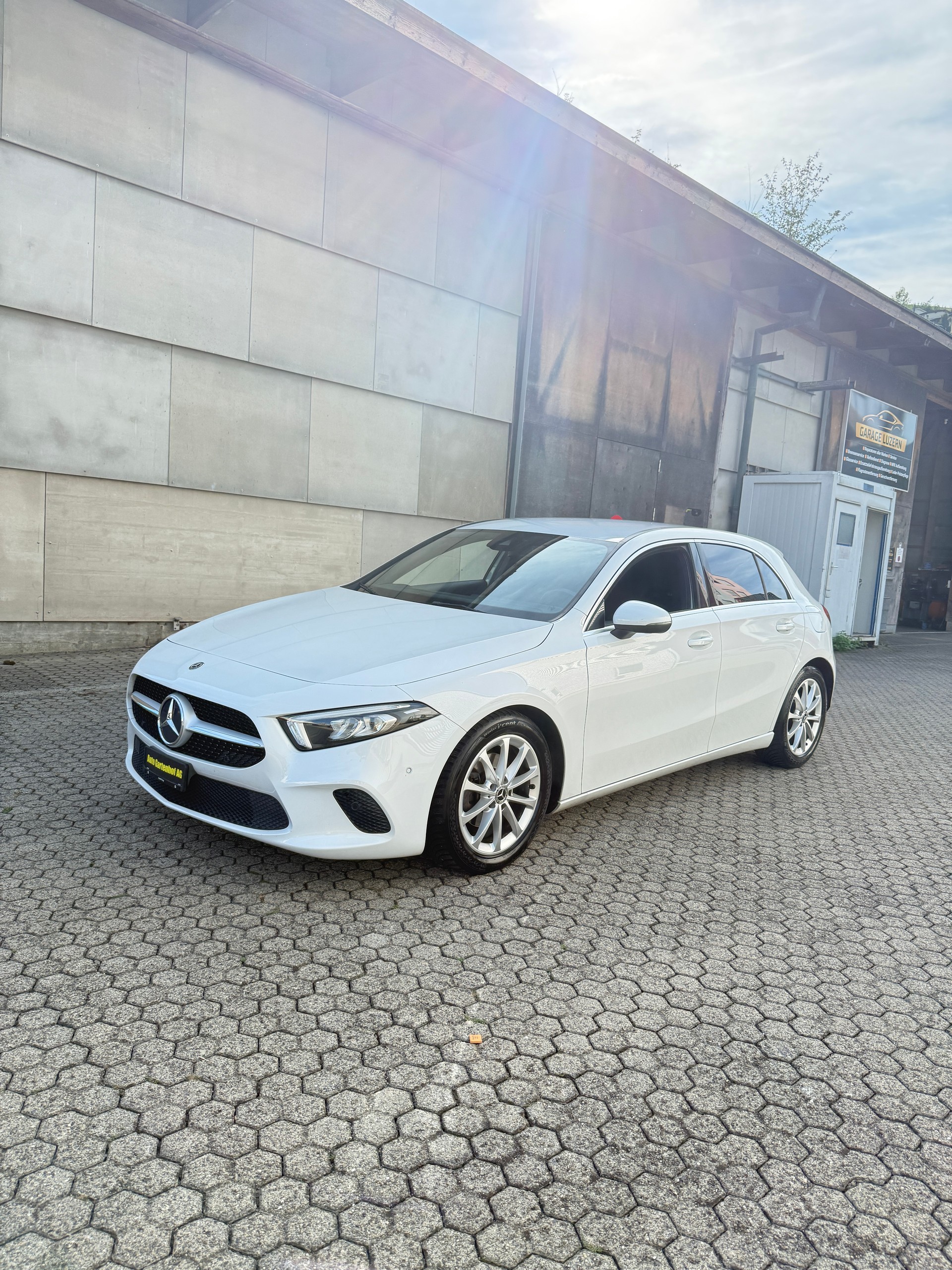 MERCEDES-BENZ A 180 d-image-7
