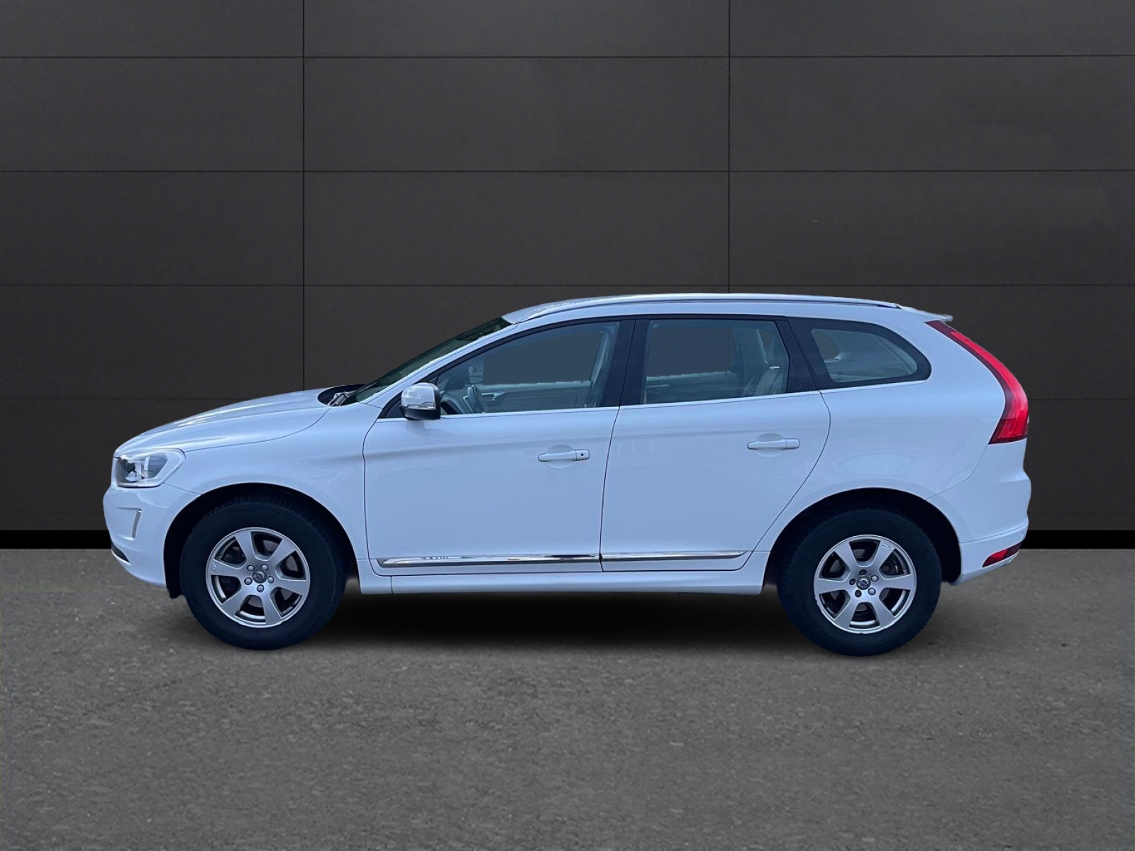 VOLVO XC60 T5 Summum Geartronic-image-3