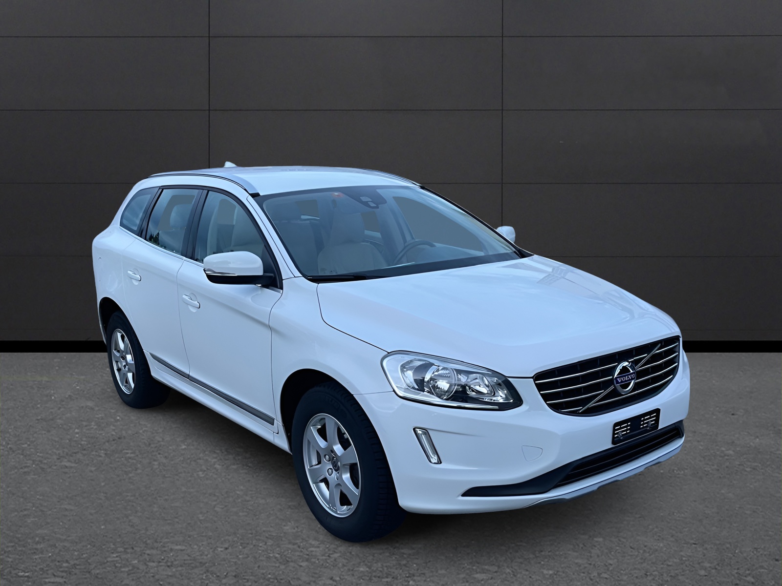 VOLVO XC60 T5 Summum Geartronic-image-2
