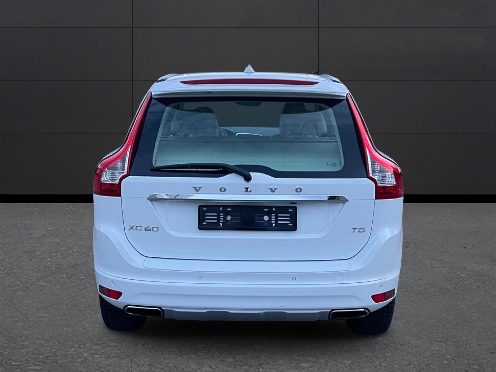 VOLVO XC60 T5 Summum Geartronic-image-7