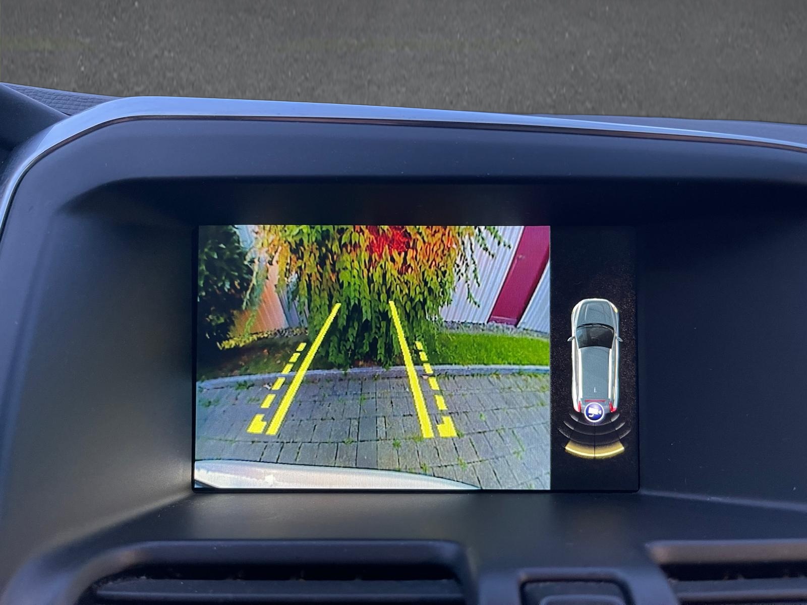 VOLVO XC60 T5 Summum Geartronic-image-21