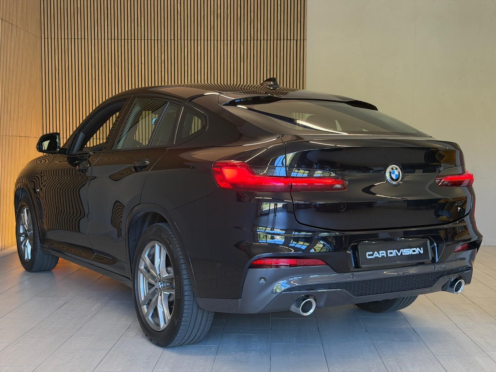 BMW X4 xDrive 20d M Sport Steptronic-image-8