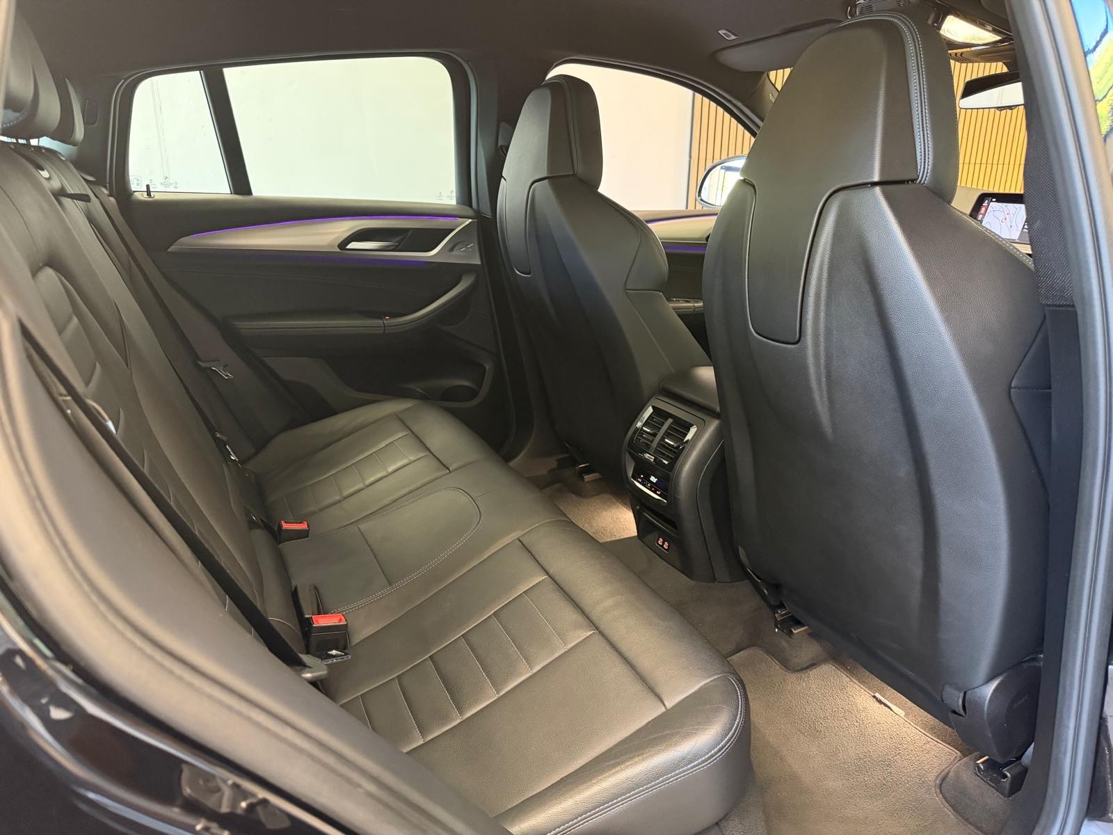 BMW X4 xDrive 20d M Sport Steptronic-image-12