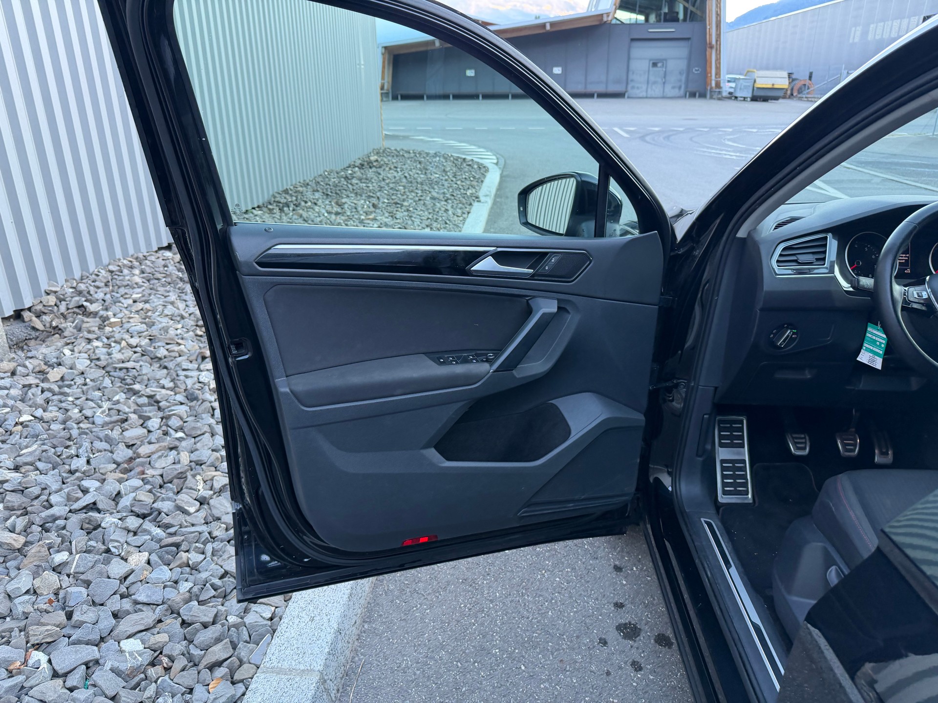 VW Tiguan 1.4TSI 4Motion-image-14