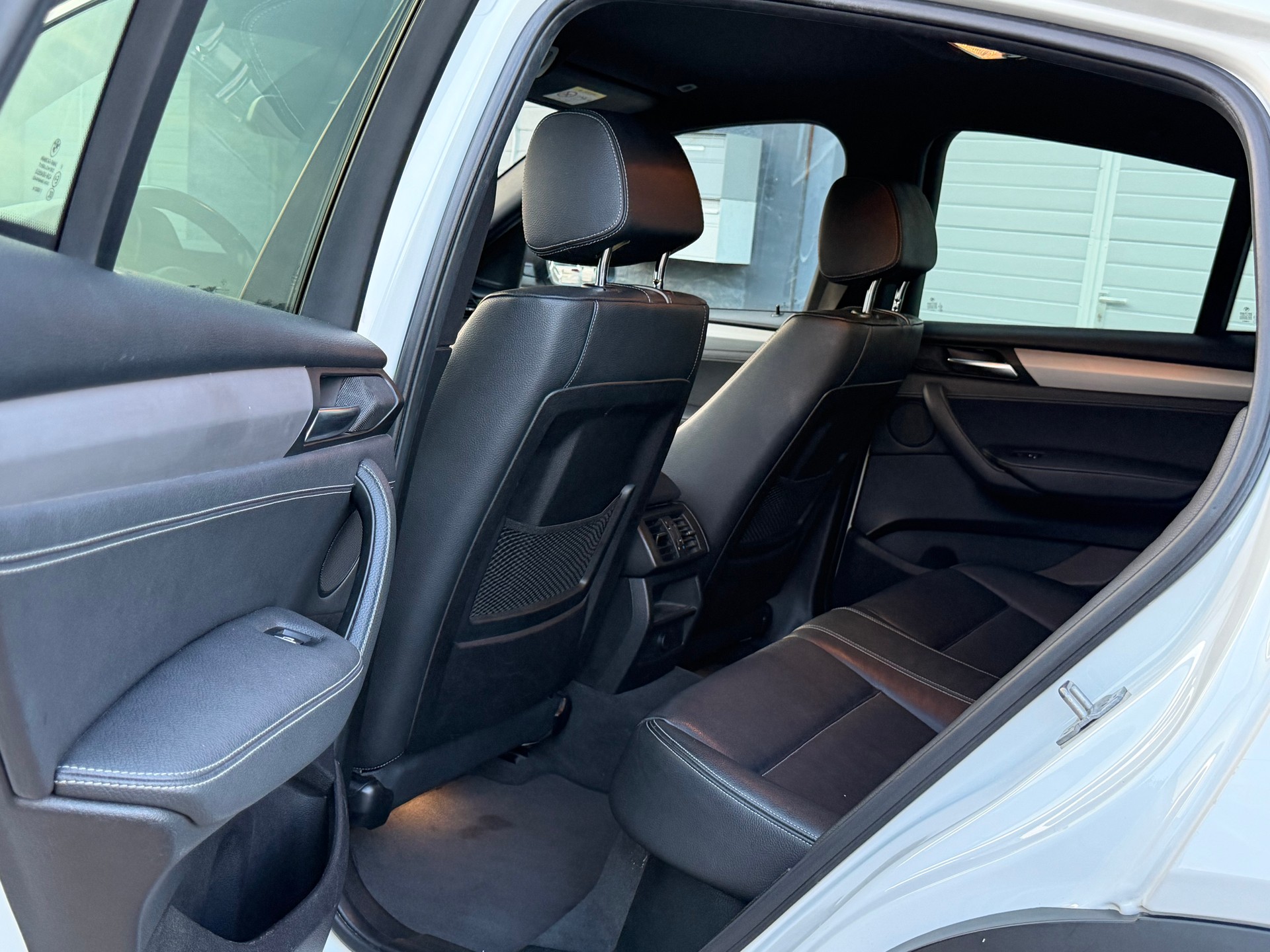 BMW X4 xDrive 20d xLine Steptronic-image-13