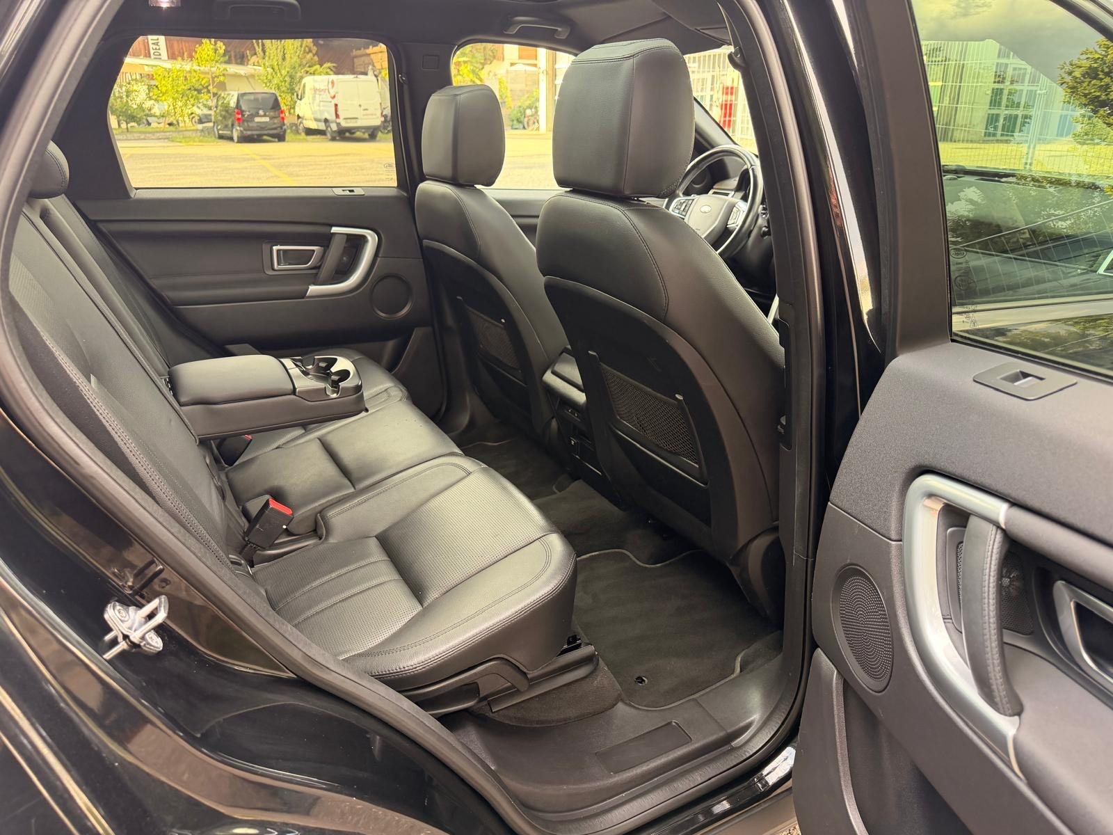 LAND ROVER Discovery Sport 2.0 Si4 HSE AT9-image-11