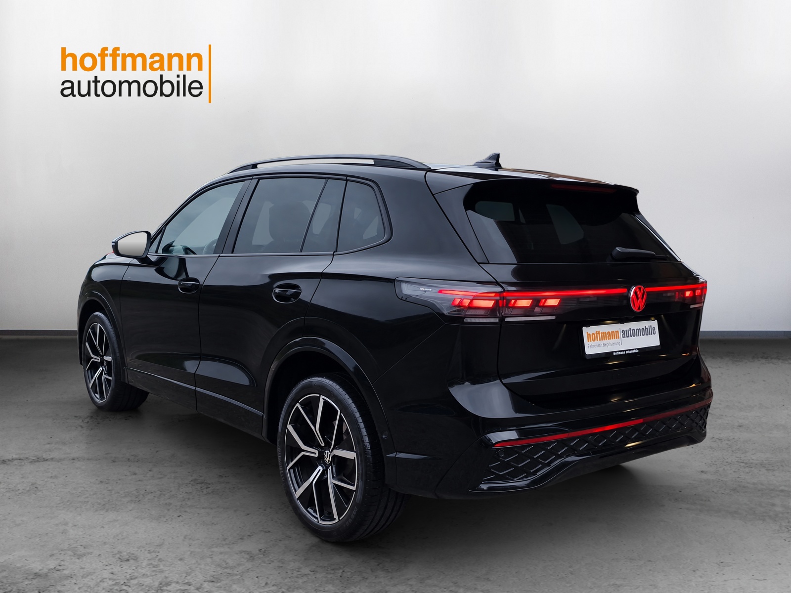 VW Tiguan 2.0 TSI DSG R-Line 4Motion-image-5
