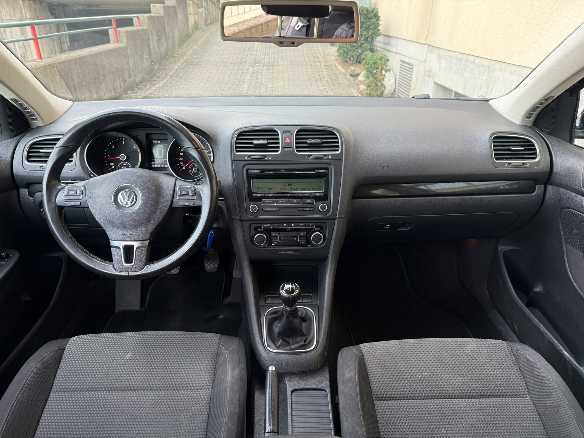 VW Golf Variant 1.6 TDI Comfortline-image-9