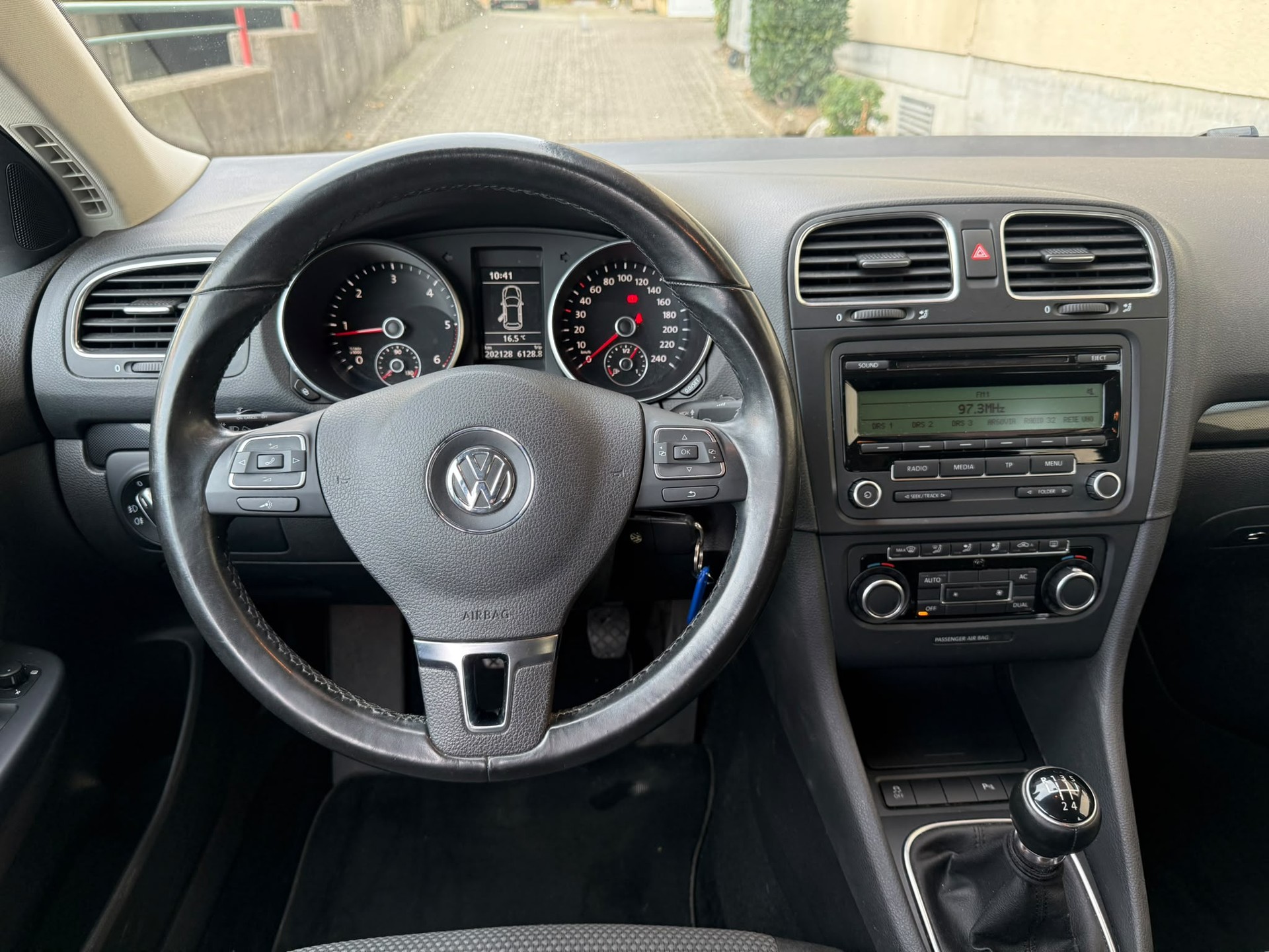 VW Golf Variant 1.6 TDI Comfortline-image-10