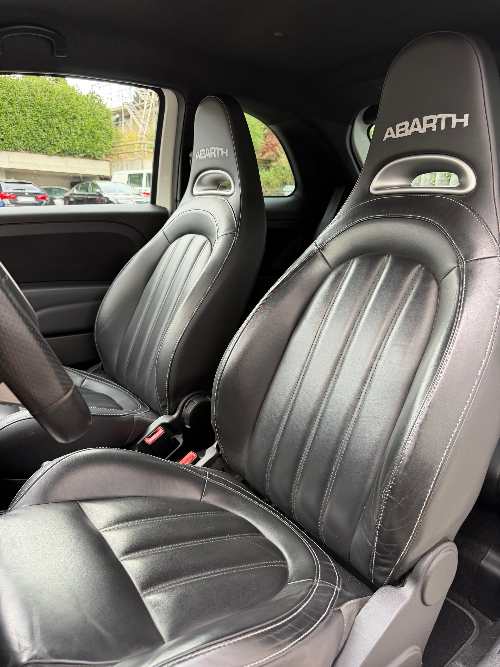 FIAT 595 1.4 16V Turbo Abarth Turismo-image-8