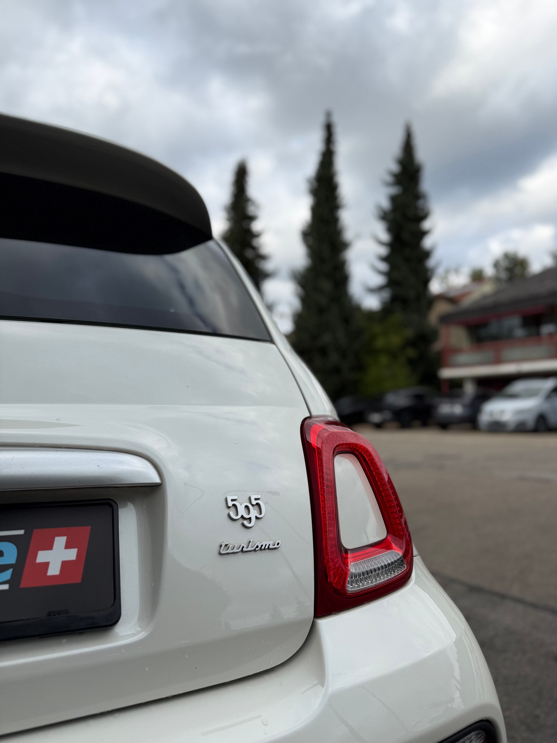 FIAT 595 1.4 16V Turbo Abarth Turismo-image-4