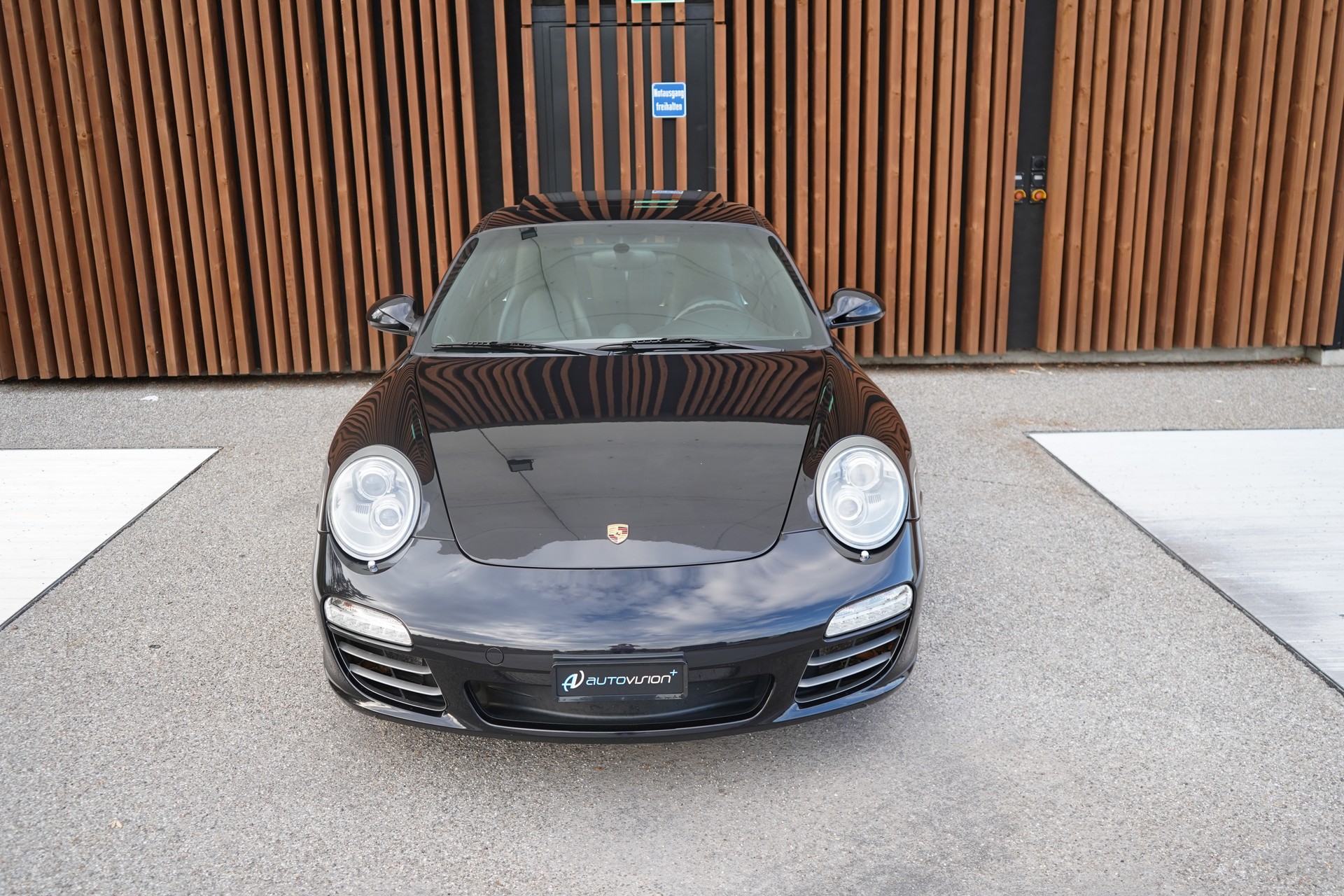 PORSCHE 911 CARRERA 4S PDK BLACK l 385 PS-image-12