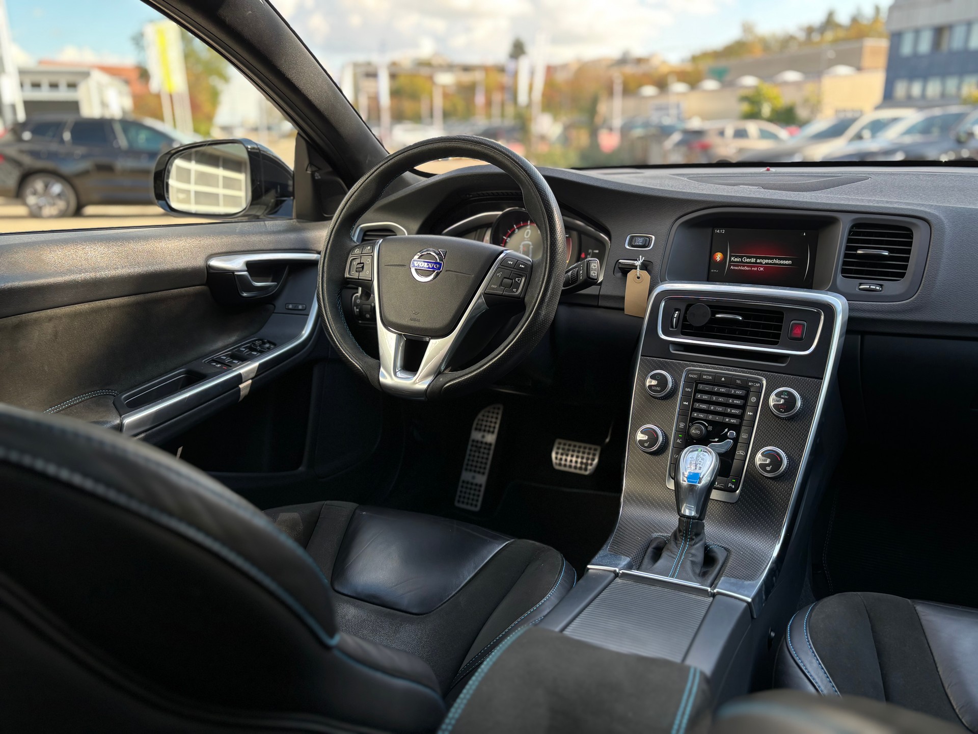 VOLVO V60 3.0 T6 Polestar AWD-image-12