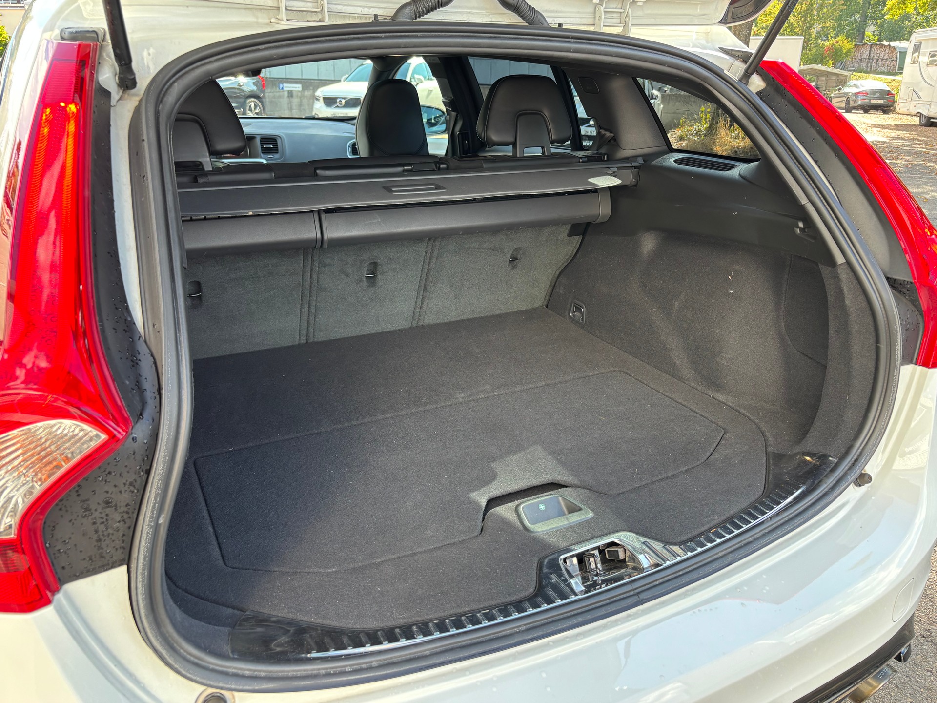 VOLVO V60 3.0 T6 Polestar AWD-image-9