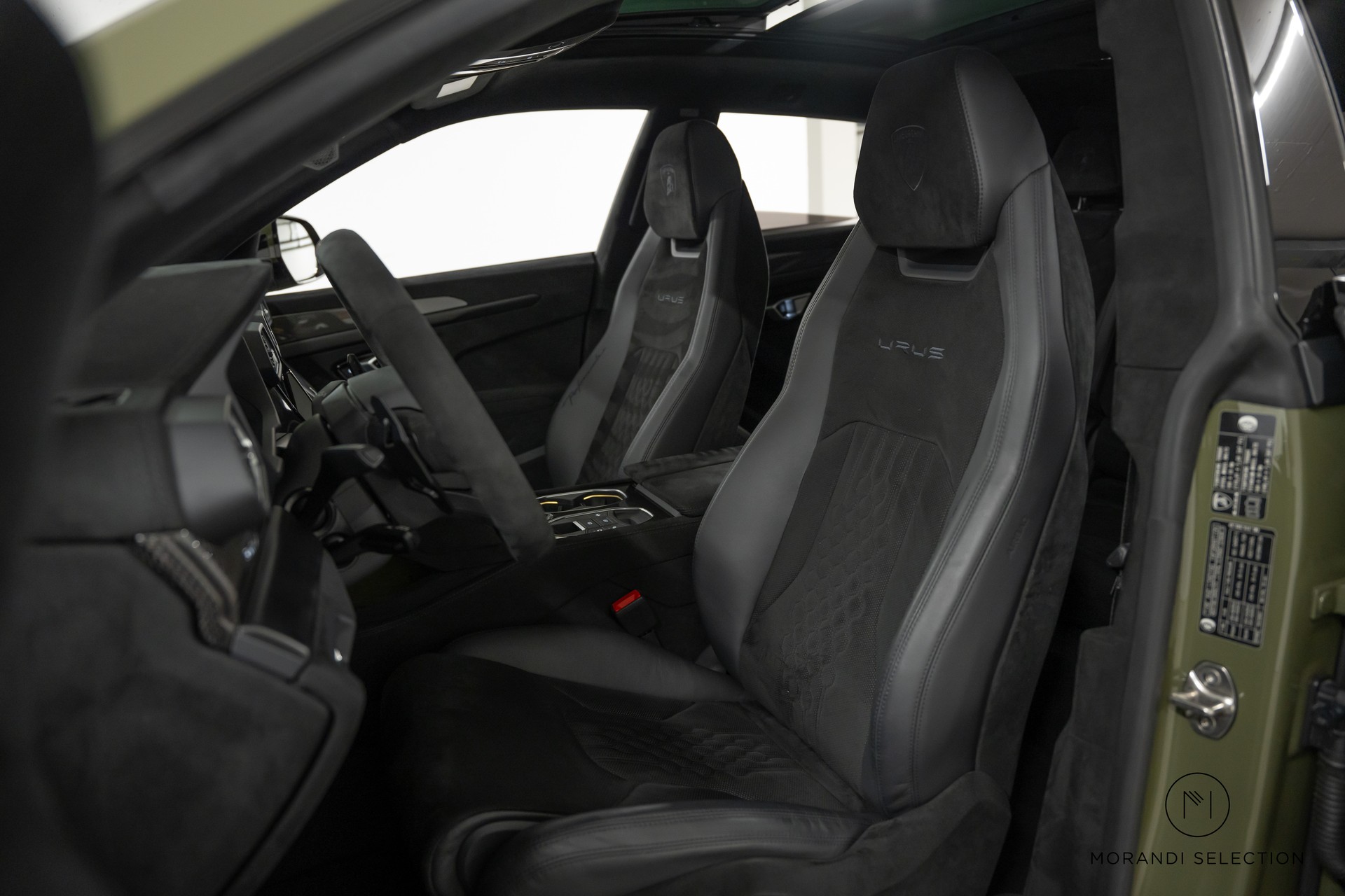 LAMBORGHINI Urus 4.0 Performante-image-18