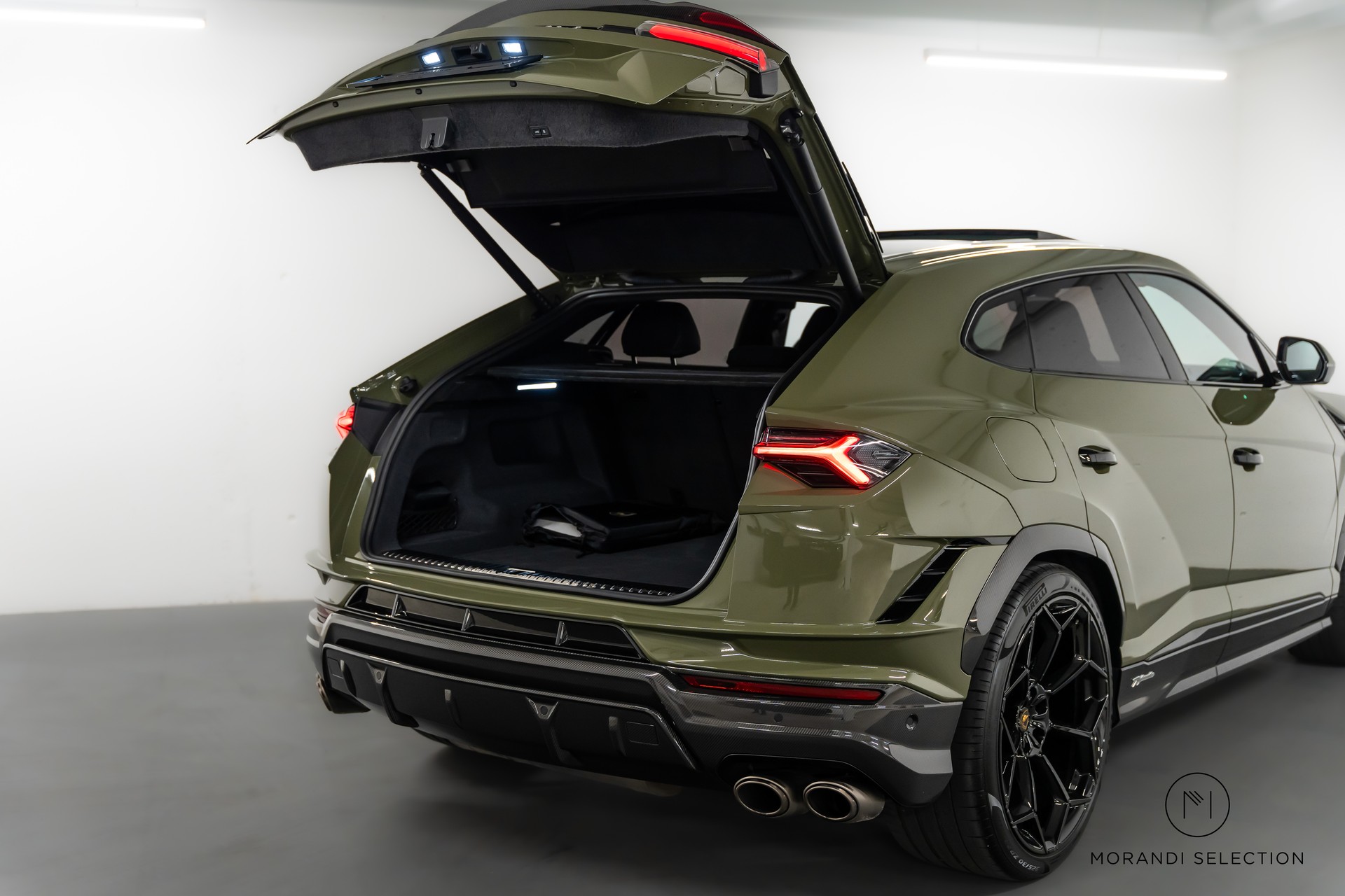 LAMBORGHINI Urus 4.0 Performante-image-14