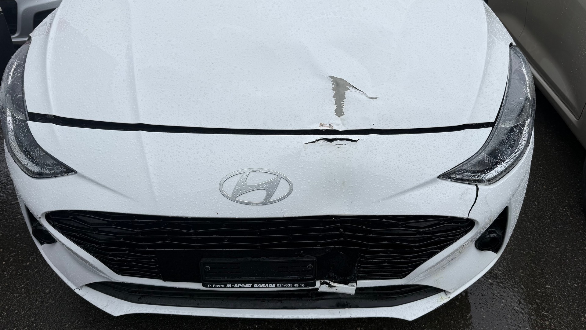 HYUNDAI i10 1.2 Amplia-image-9
