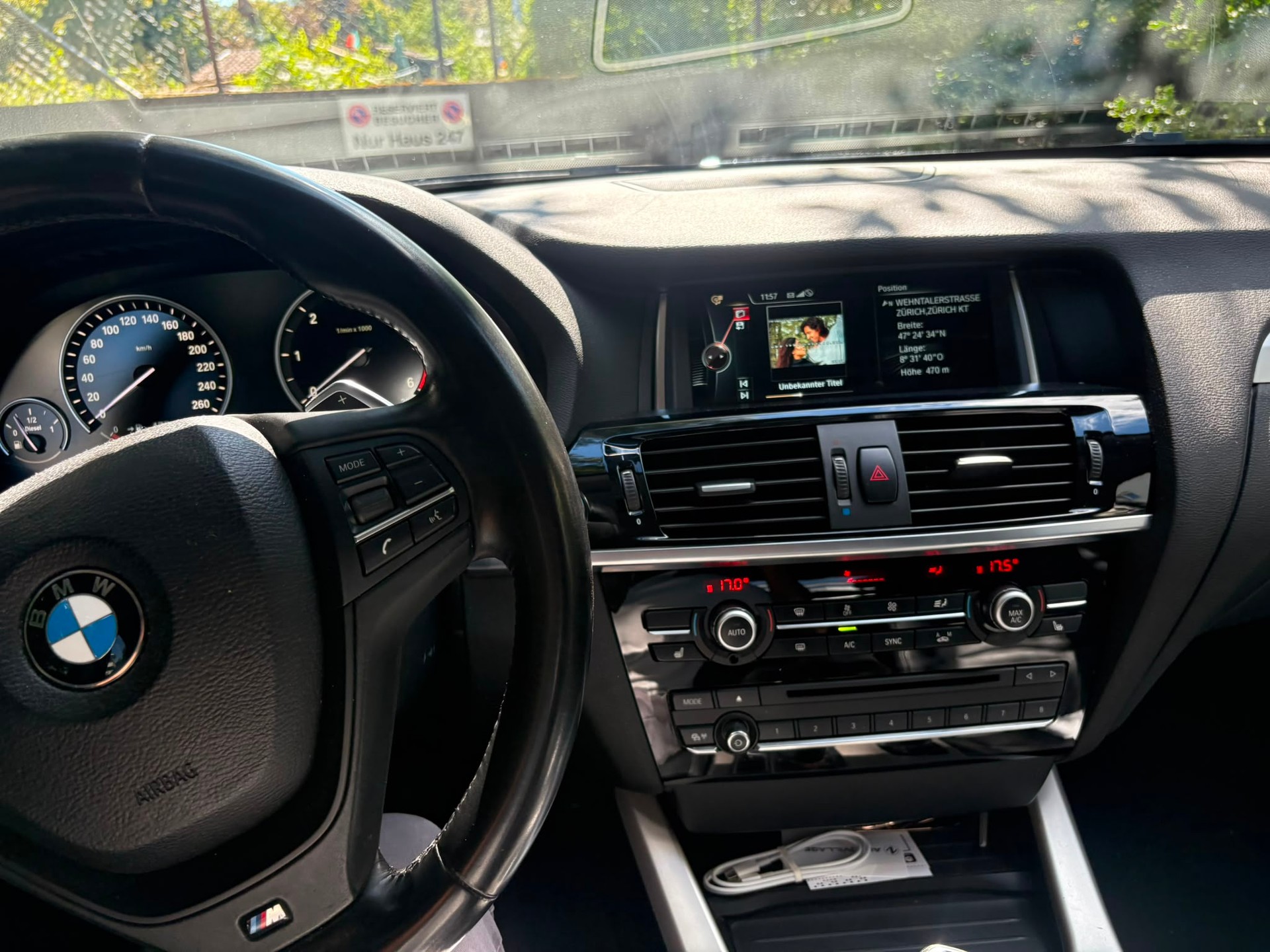 BMW 20d xDrive-image-1