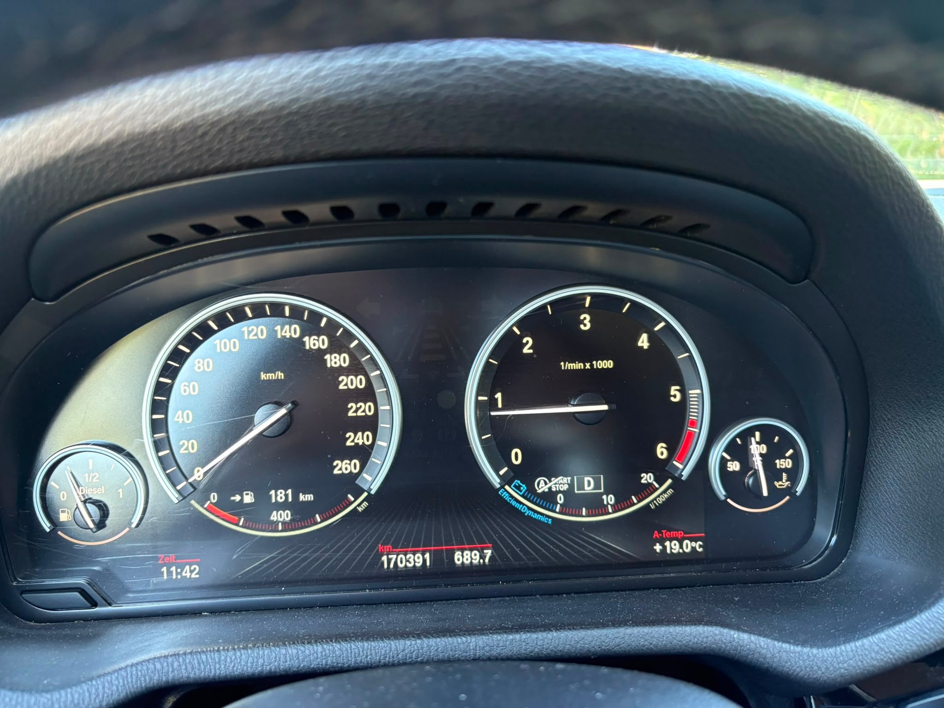 BMW 20d xDrive-image-2