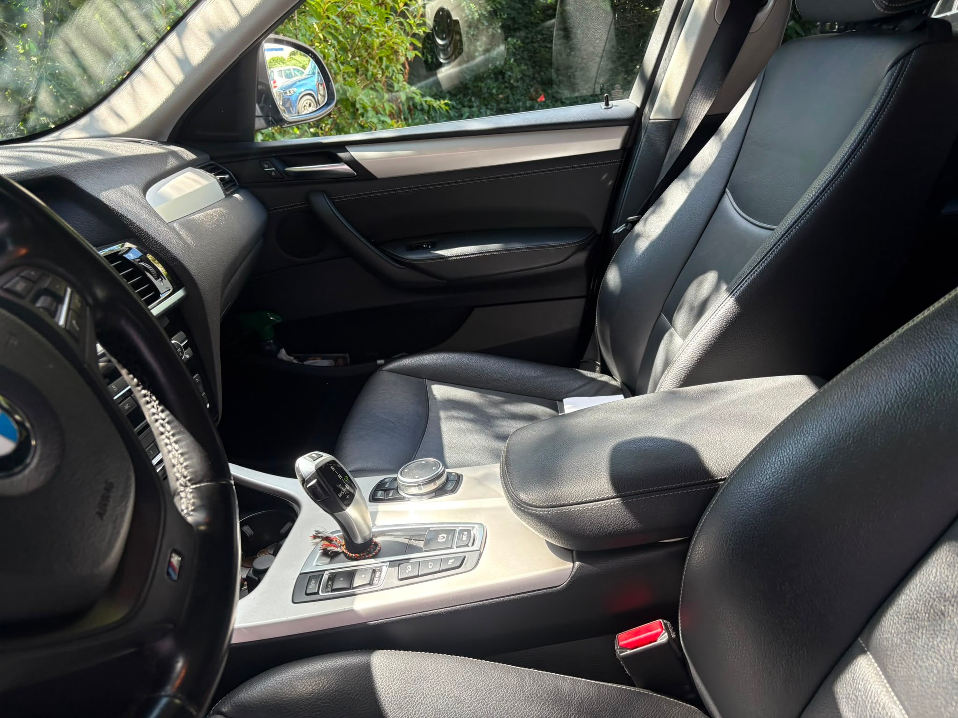 BMW 20d xDrive-image-0