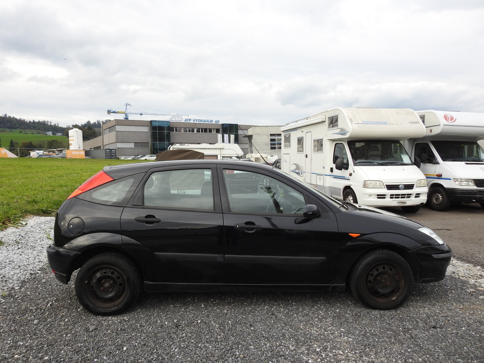 FORD Focus 1.6i 16V Celebration-image-6