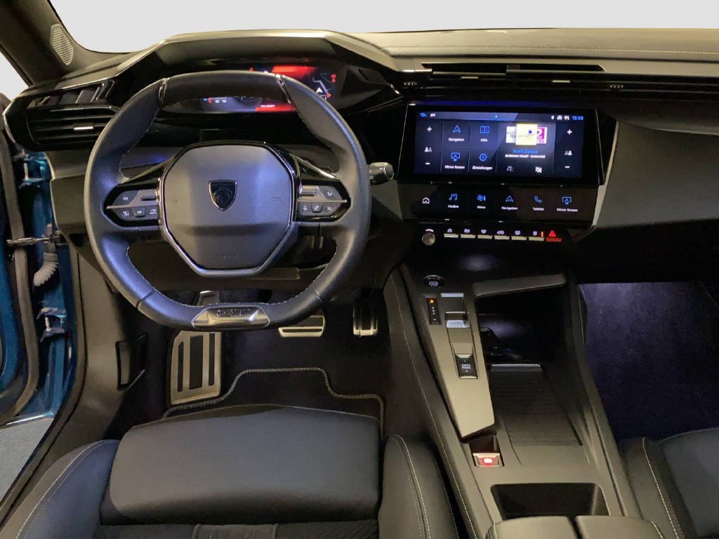 PEUGEOT 308 1.5 BlueHDi GT-image-9