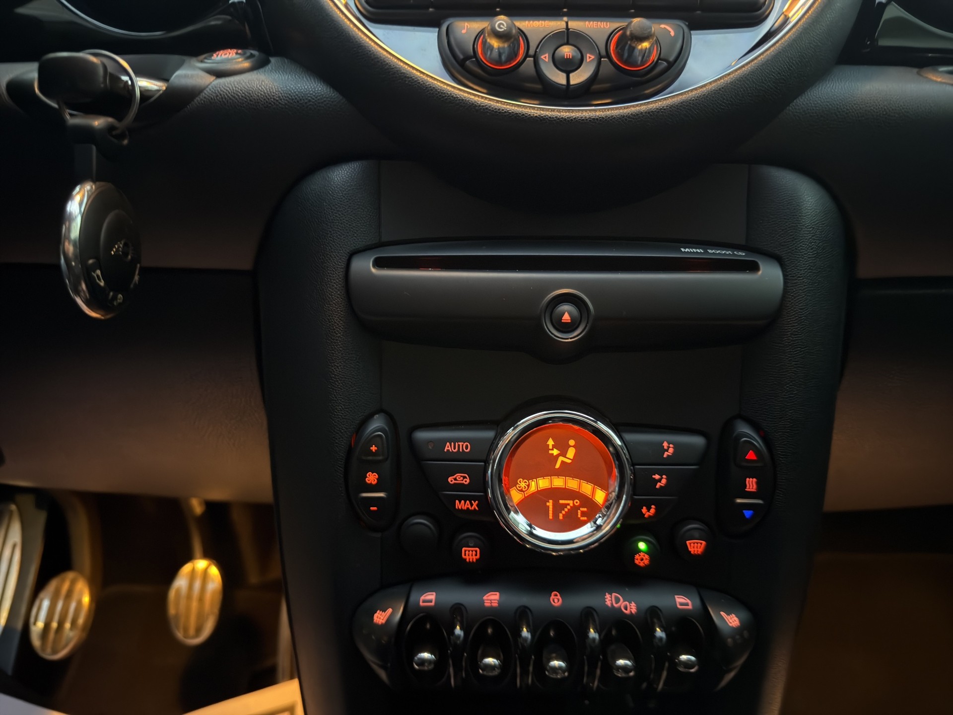 MINI Cooper S Cabriolet-image-16