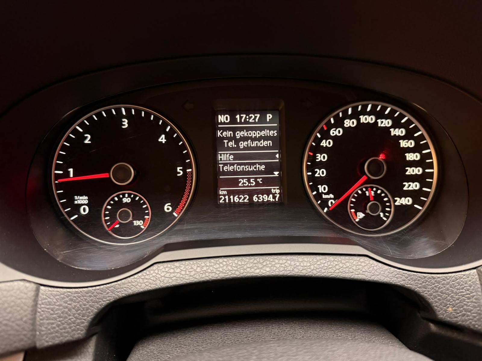 VW Sharan 2.0 TDI BlueMTA Highl. DSG-image-19