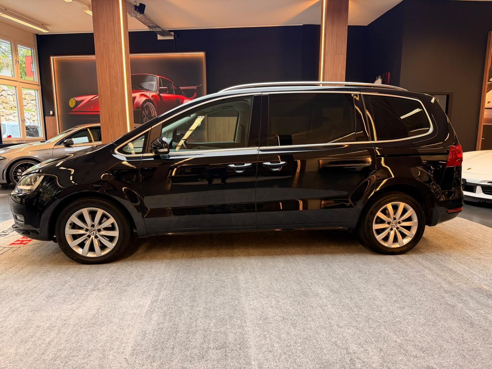 VW Sharan 2.0 TDI BlueMTA Highl. DSG-image-3