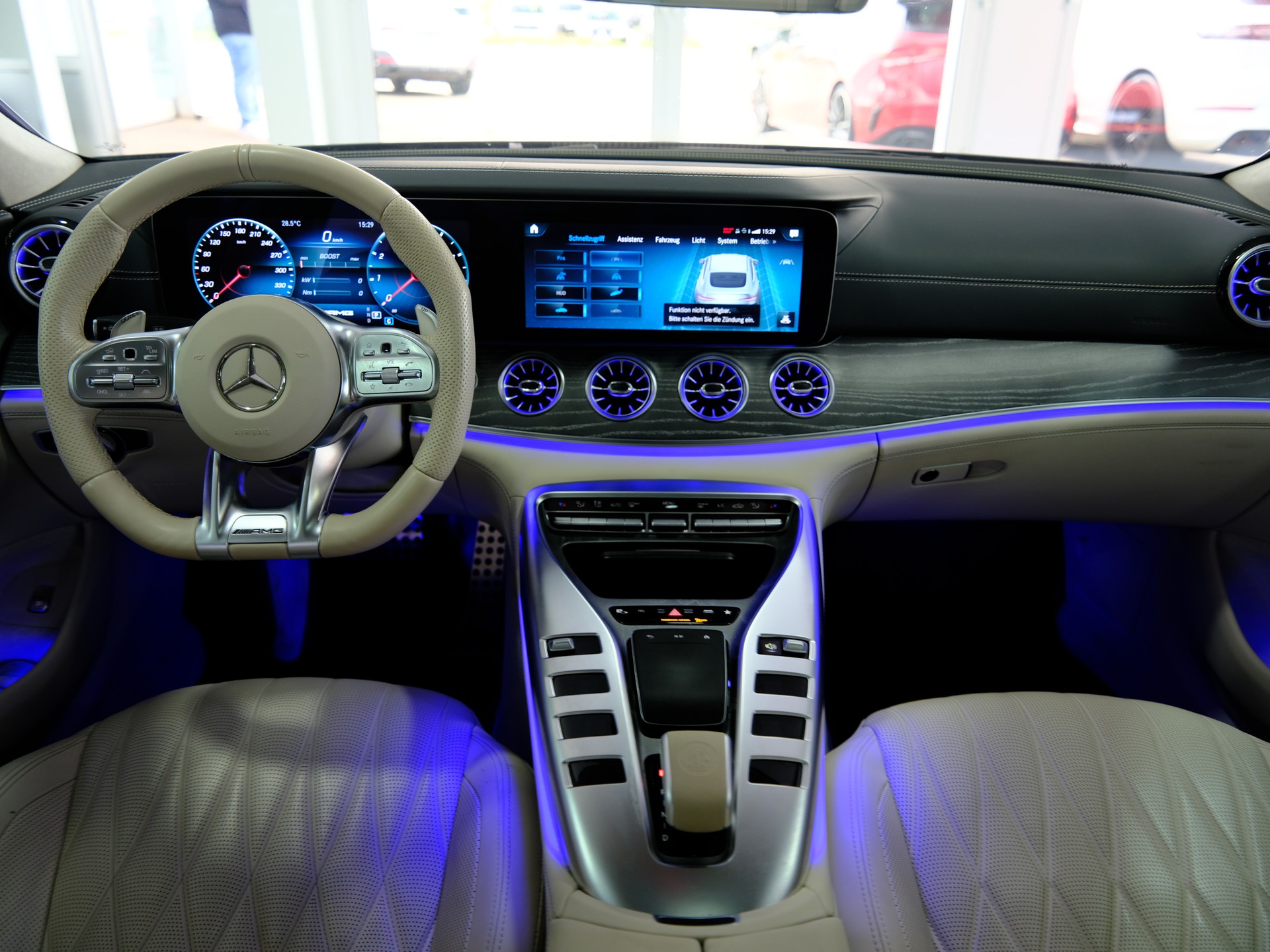MERCEDES-BENZ AMG GT 4 63 S 4Matic+ *Sonderlackierung* *360° Kamera*-image-31