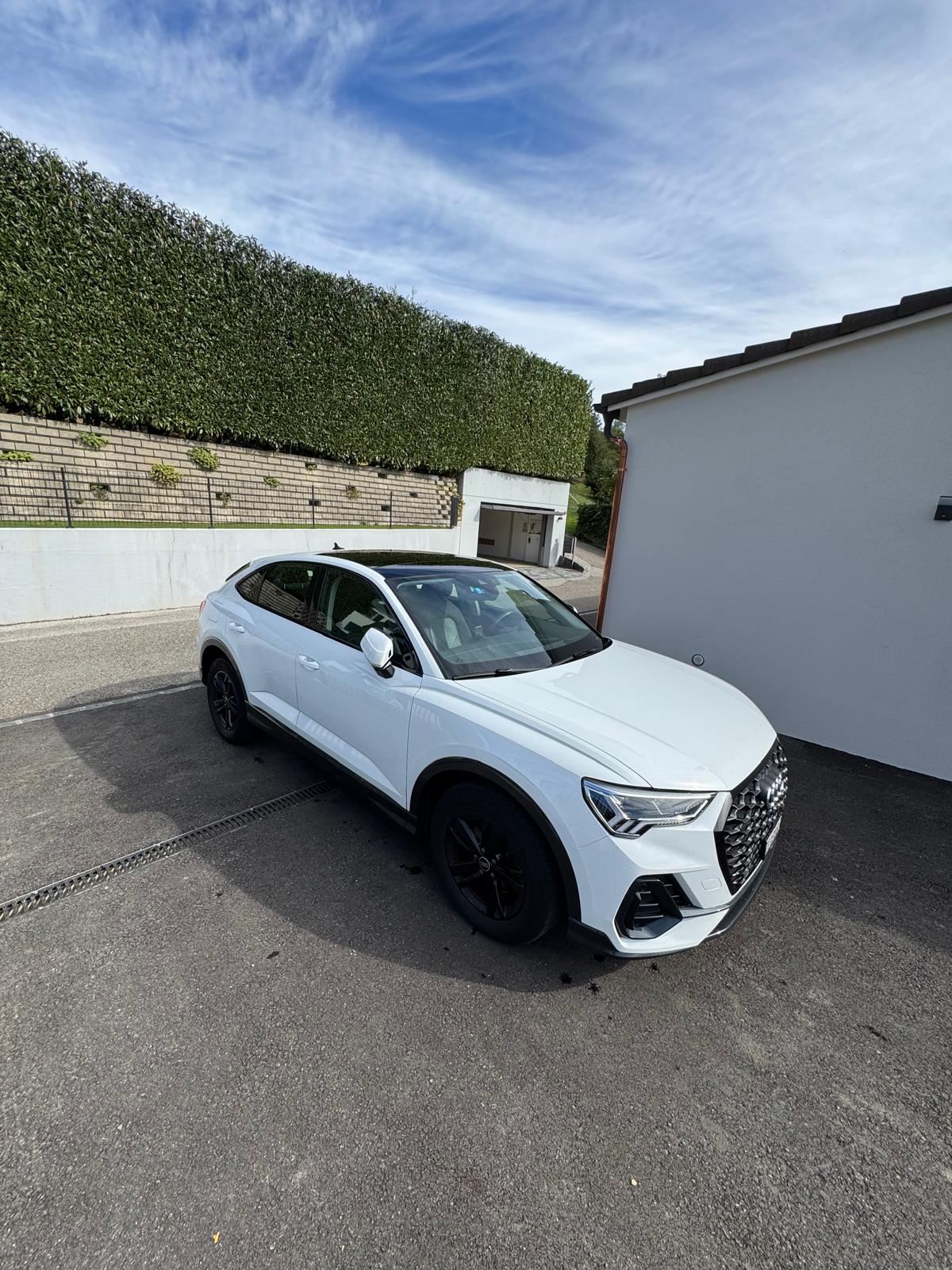 AUDI 2.0 35 TDI quattro S-Tronic-image-3
