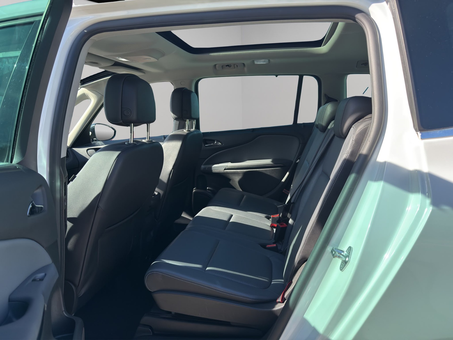 OPEL Zafira Tourer 2.0 CDTi BiTurbo Cosmo-image-14