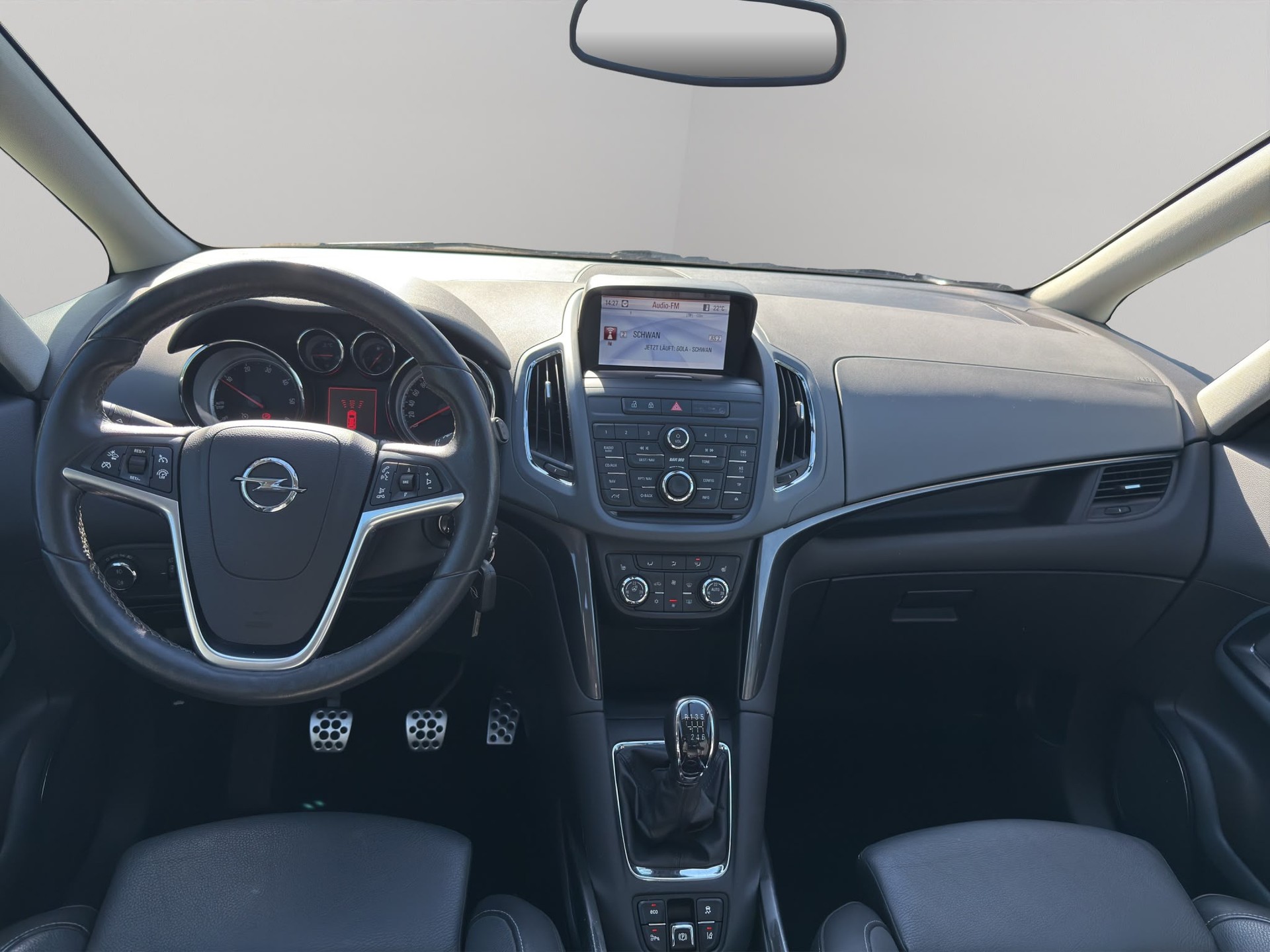OPEL Zafira Tourer 2.0 CDTi BiTurbo Cosmo-image-18