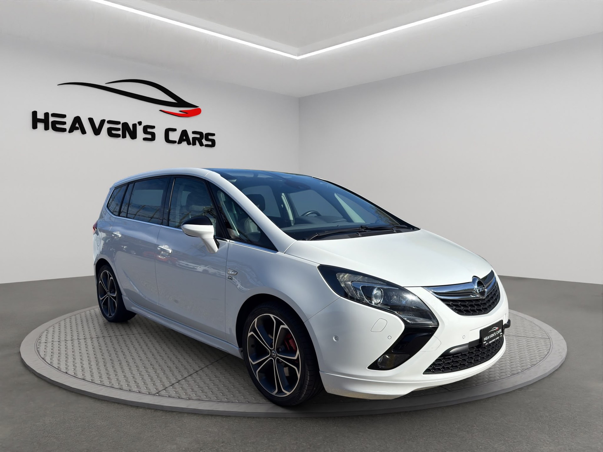 OPEL Zafira Tourer 2.0 CDTi BiTurbo Cosmo-image-0