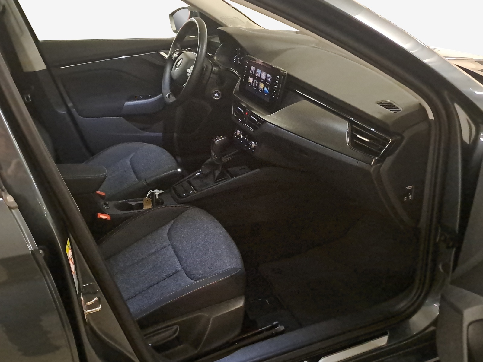 SKODA Scala 1.0 TSI Ambition DSG-image-13