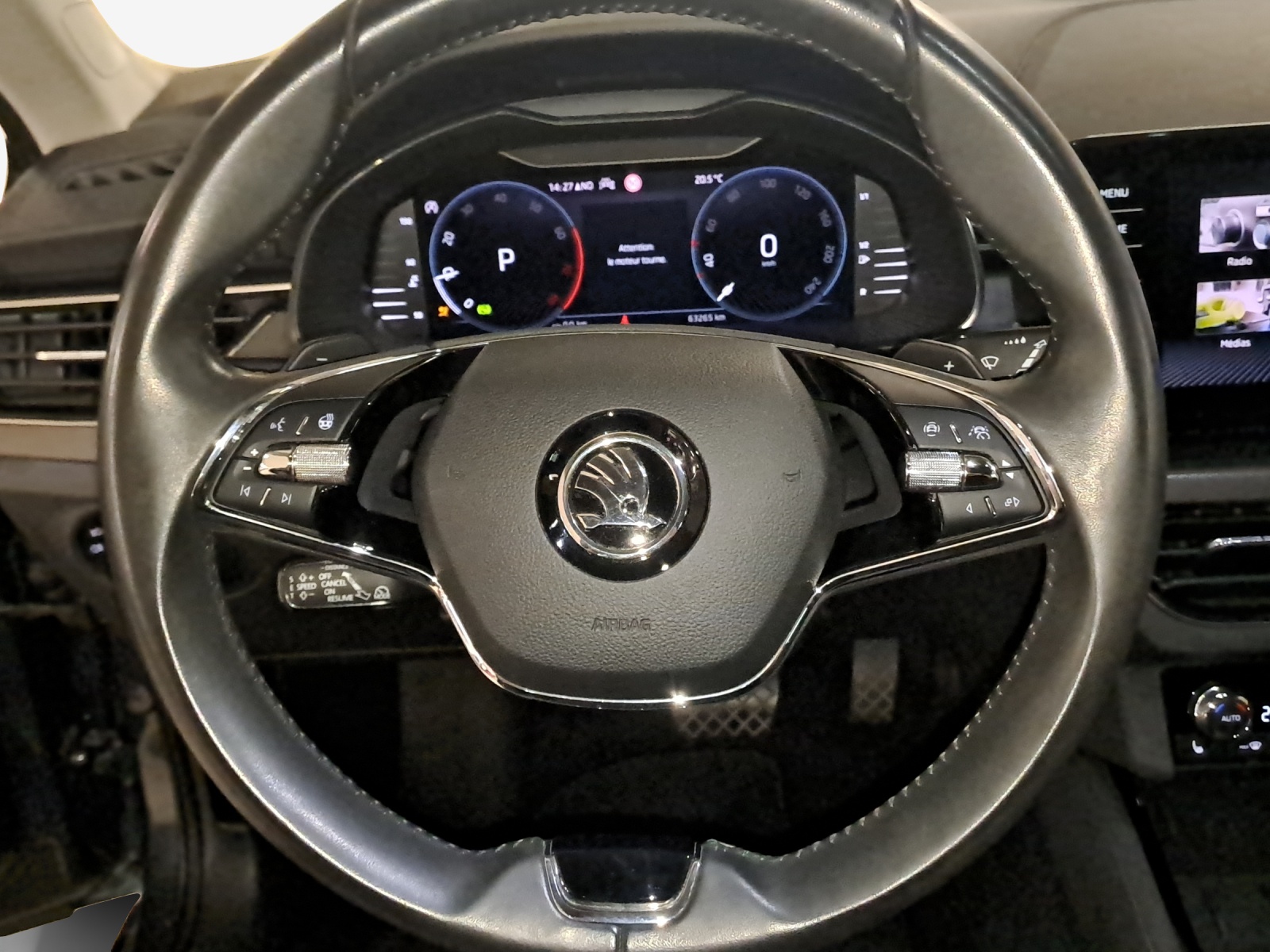 SKODA Scala 1.0 TSI Ambition DSG-image-9
