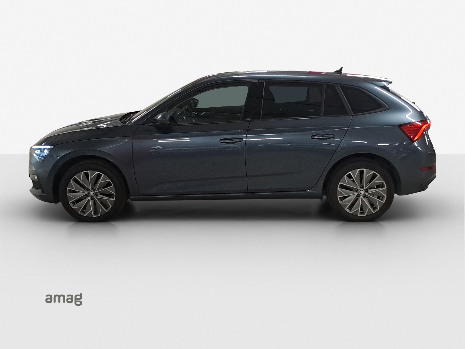 SKODA Scala 1.0 TSI Ambition DSG-image-1