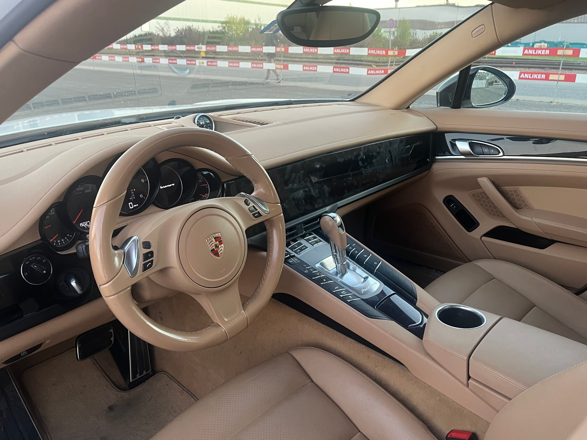 PORSCHE Panamera 3.0 Diesel Tiptronic-image-10