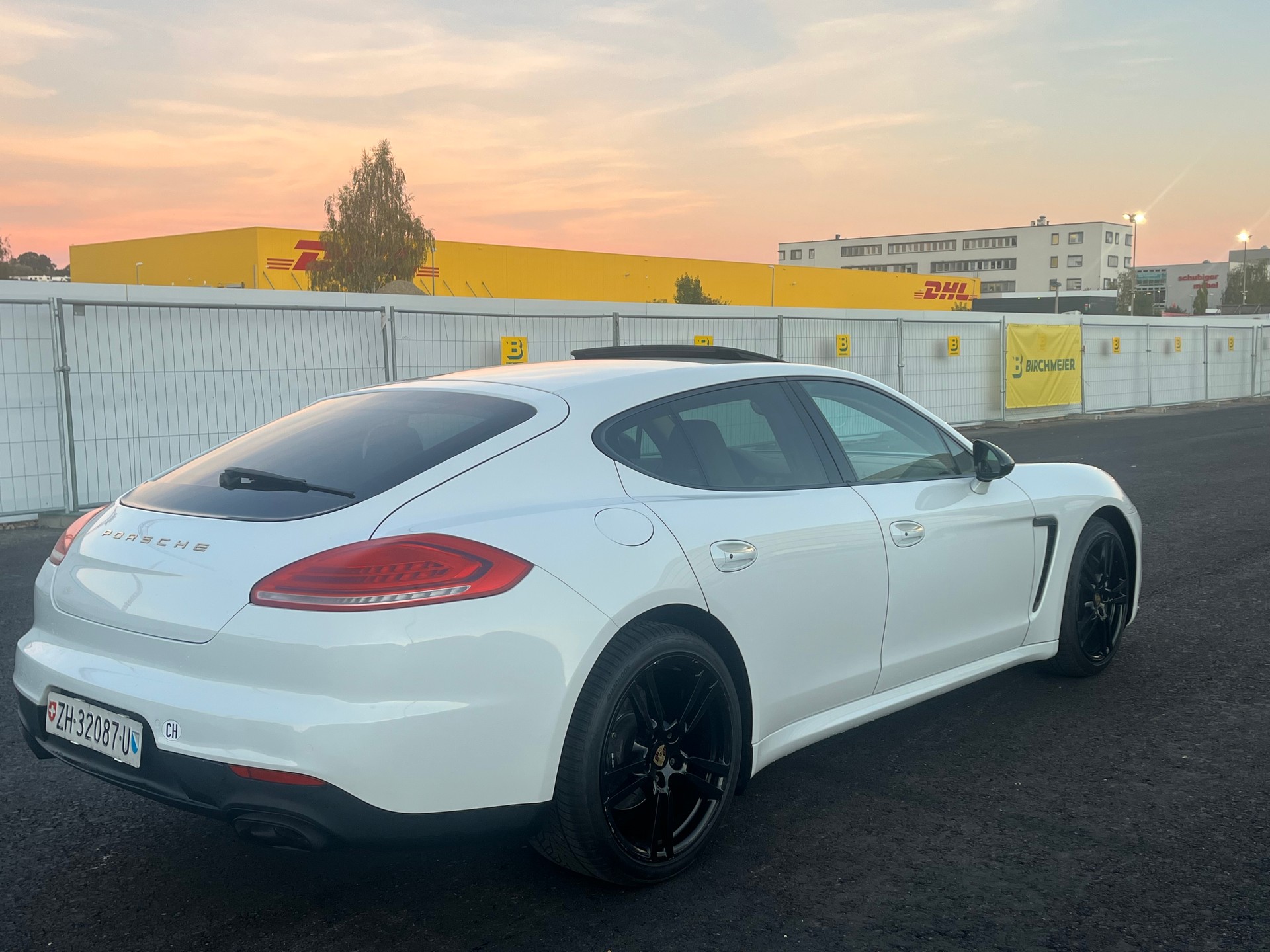 PORSCHE Panamera 3.0 Diesel Tiptronic-image-3