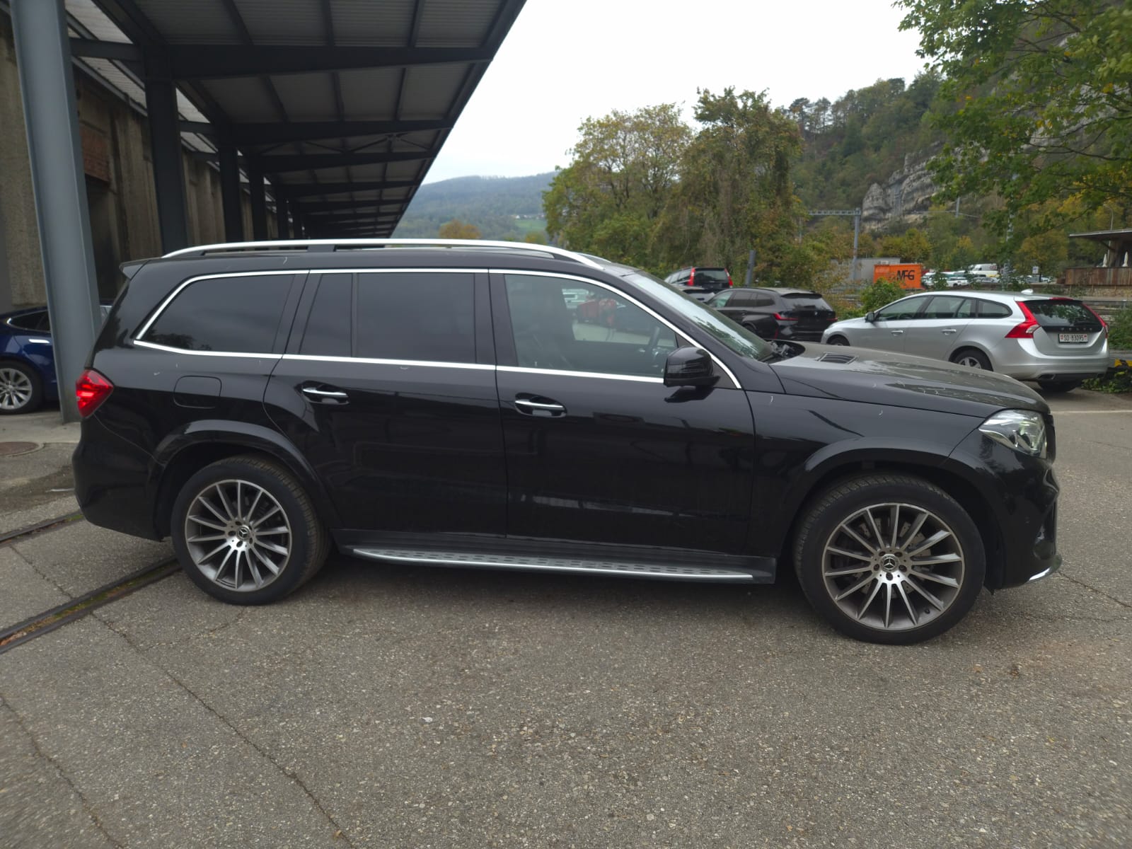 MERCEDES-BENZ GLS 350 d 4Matic 9G-TRONIC-image-4