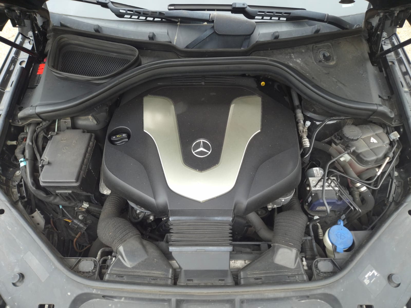 MERCEDES-BENZ GLS 350 d 4Matic 9G-TRONIC-image-11