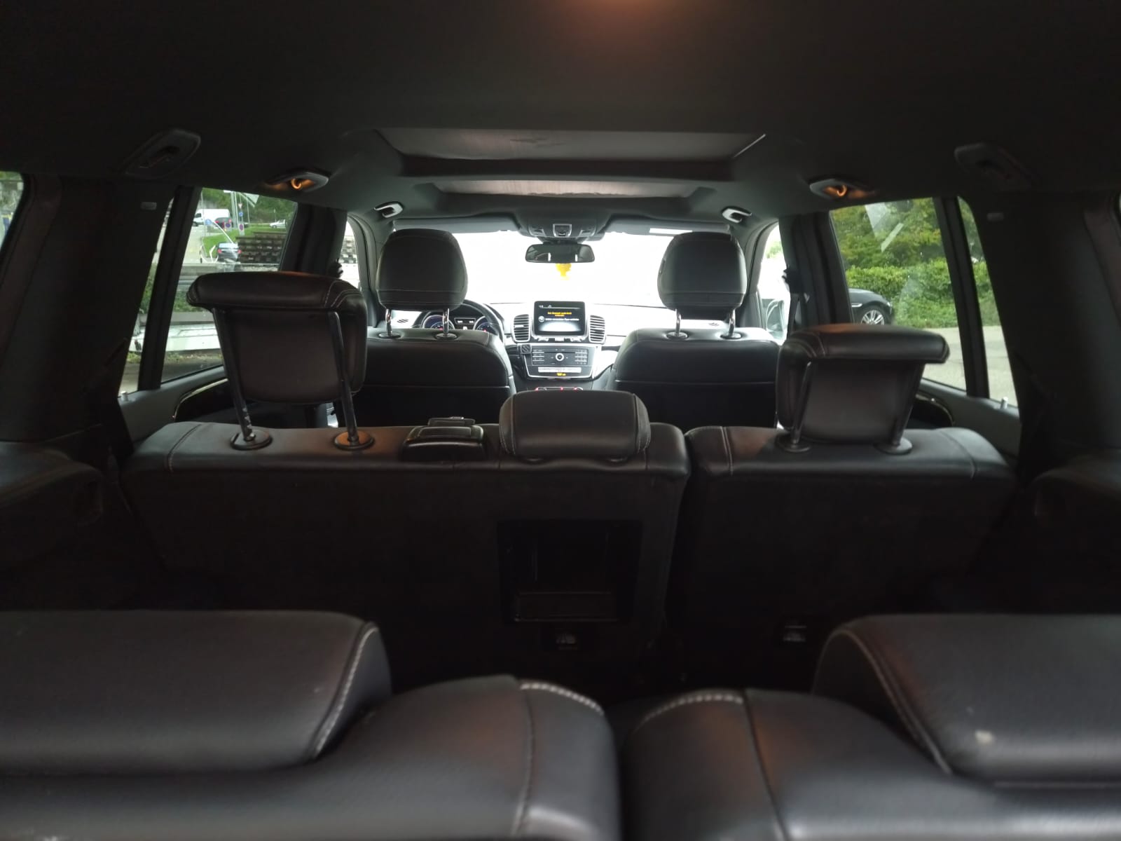 MERCEDES-BENZ GLS 350 d 4Matic 9G-TRONIC-image-12