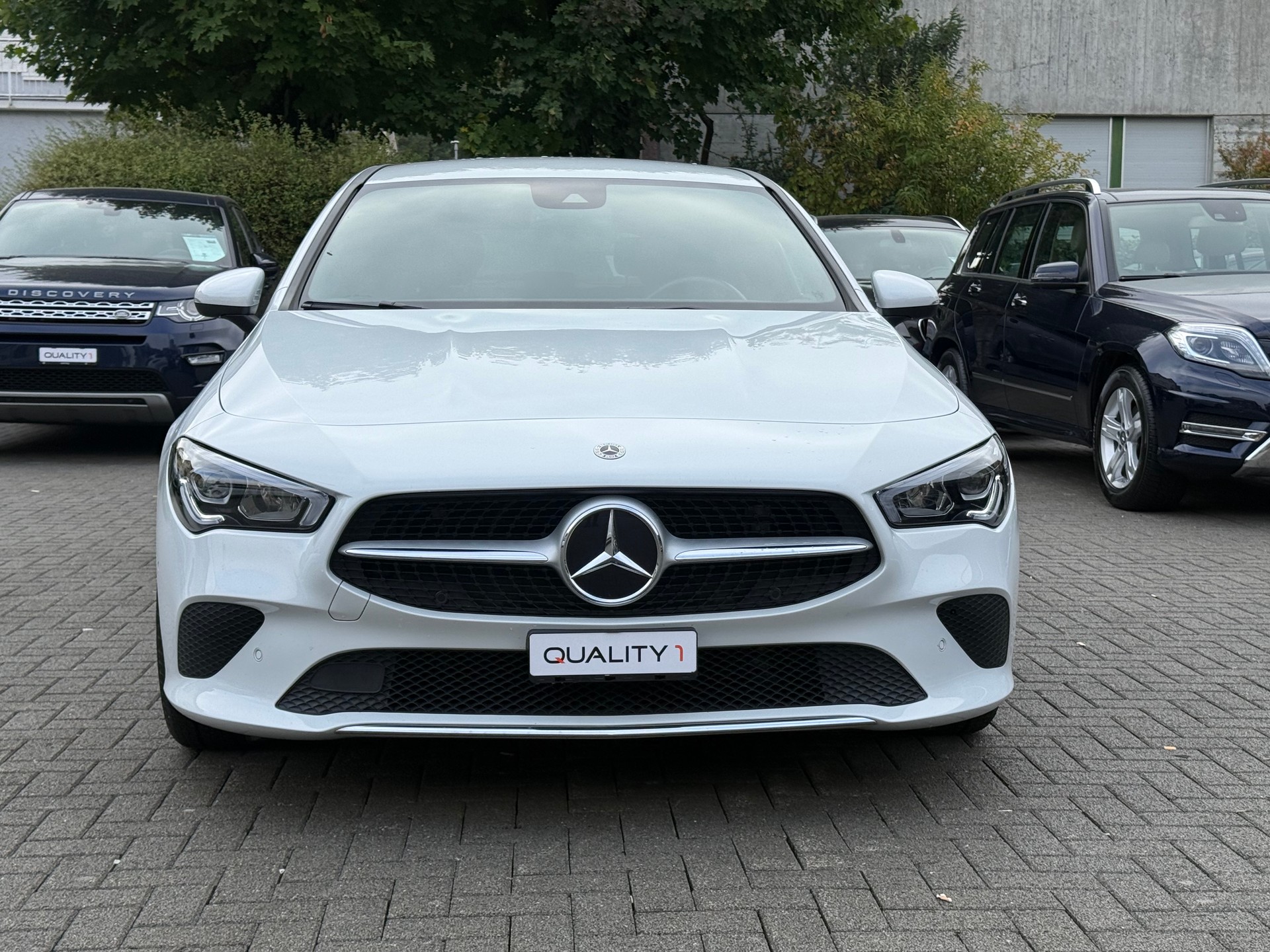 MERCEDES-BENZ CLA Shooting Brake 180 7G-DCT AMG Line-showroom-element-3