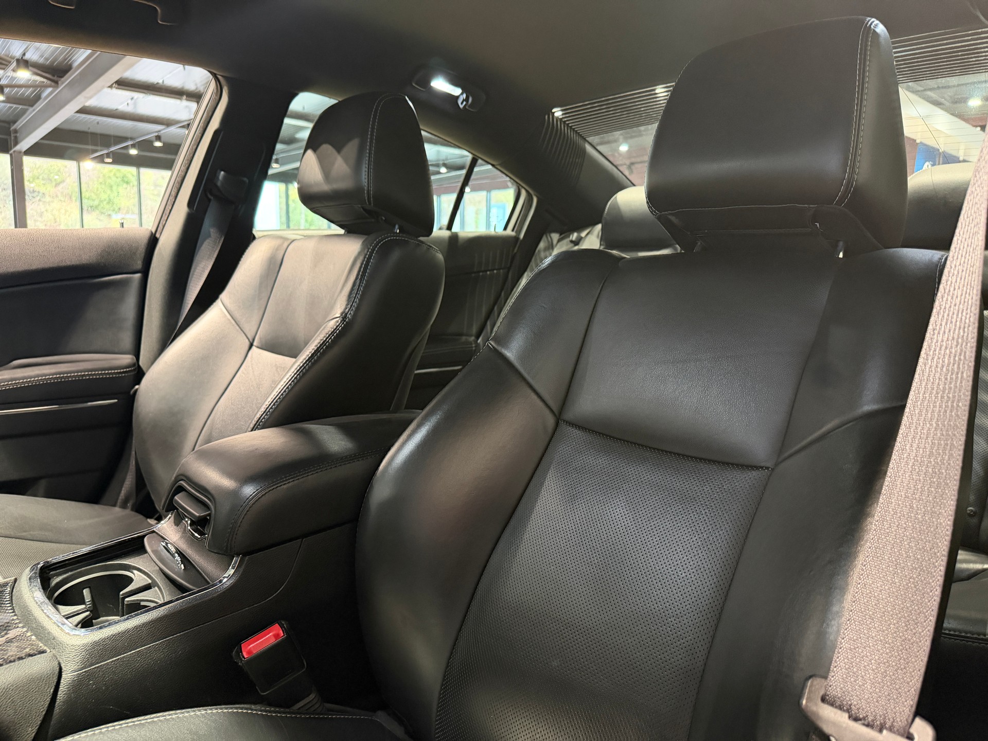 DODGE SXT AWD 3.6 V6-image-11