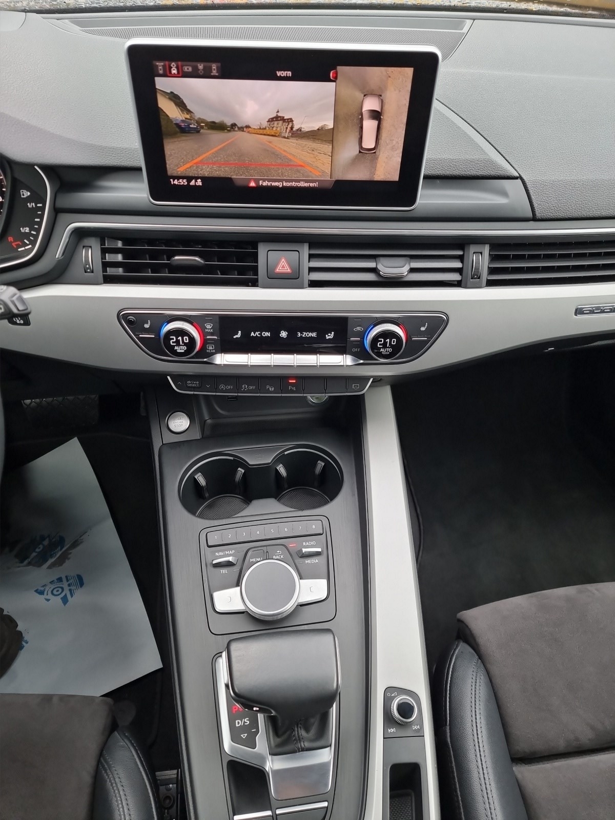 AUDI A4 Avant 45 TFSI S-tronic quattro-image-9