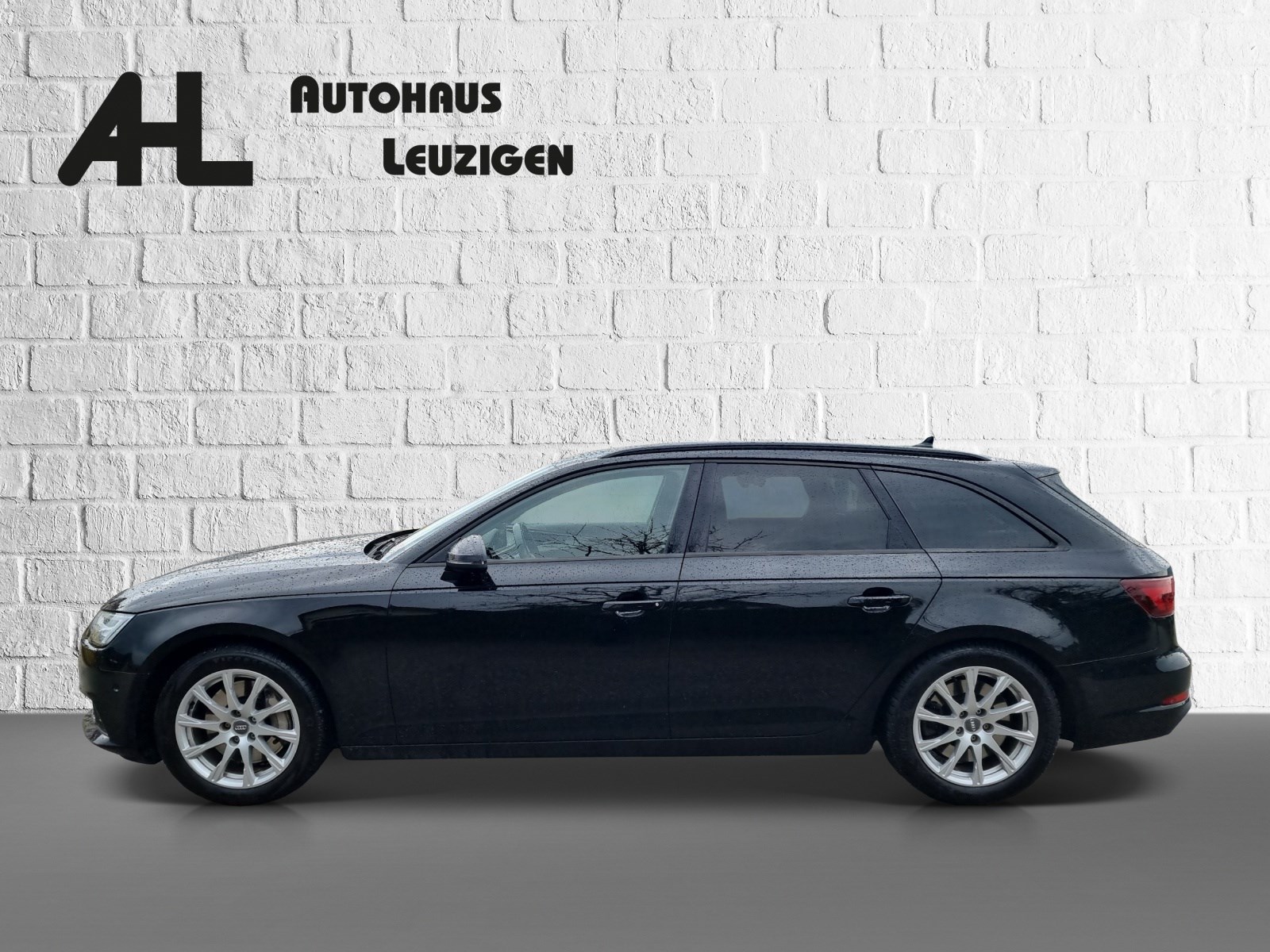 AUDI A4 Avant 45 TFSI S-tronic quattro-image-1